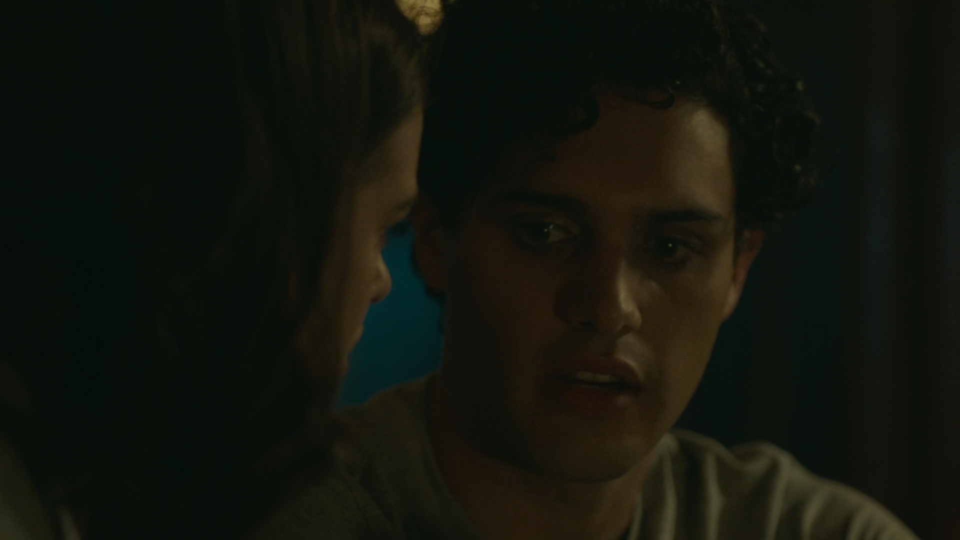 vampirediariesworld-dot-nl_Legacies2x03YouRemindMeofSomeoneIUsedtoKnow02296.jpg