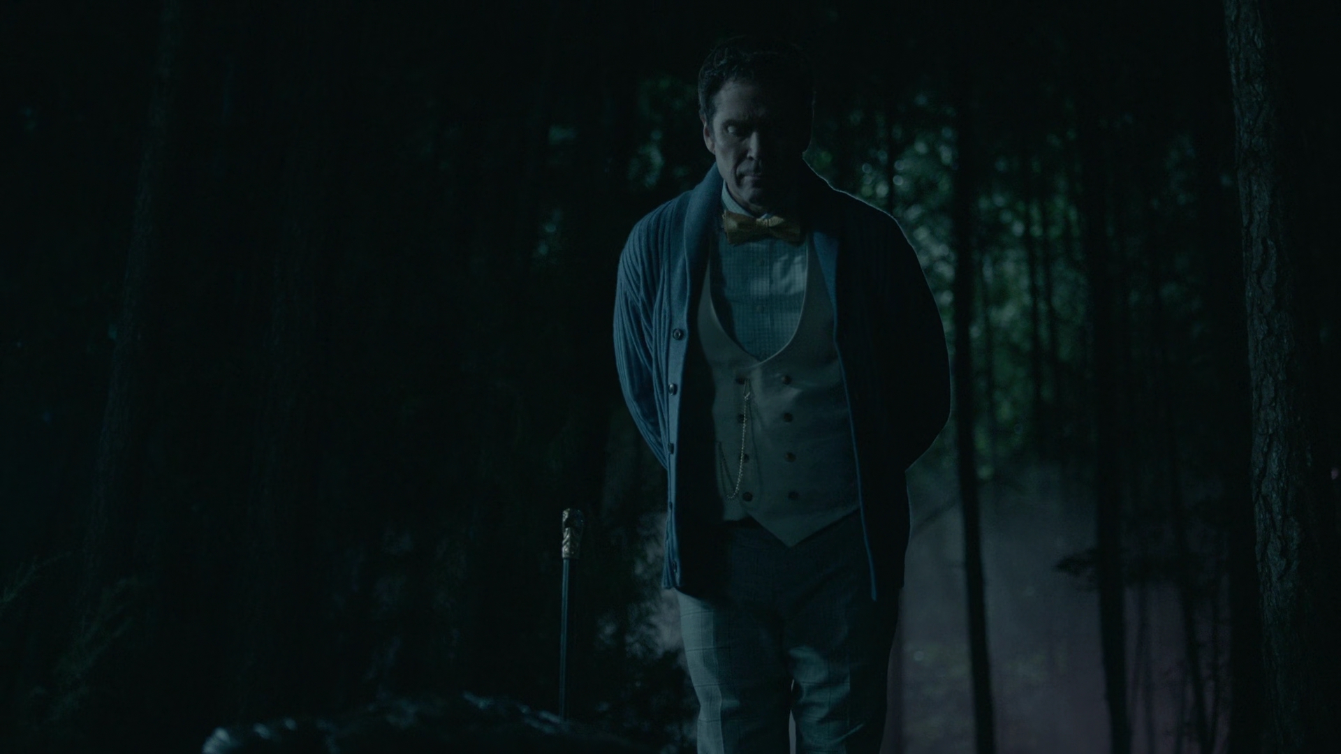 vampirediariesworld-dot-nl_Legacies2x03YouRemindMeofSomeoneIUsedtoKnow02352.jpg