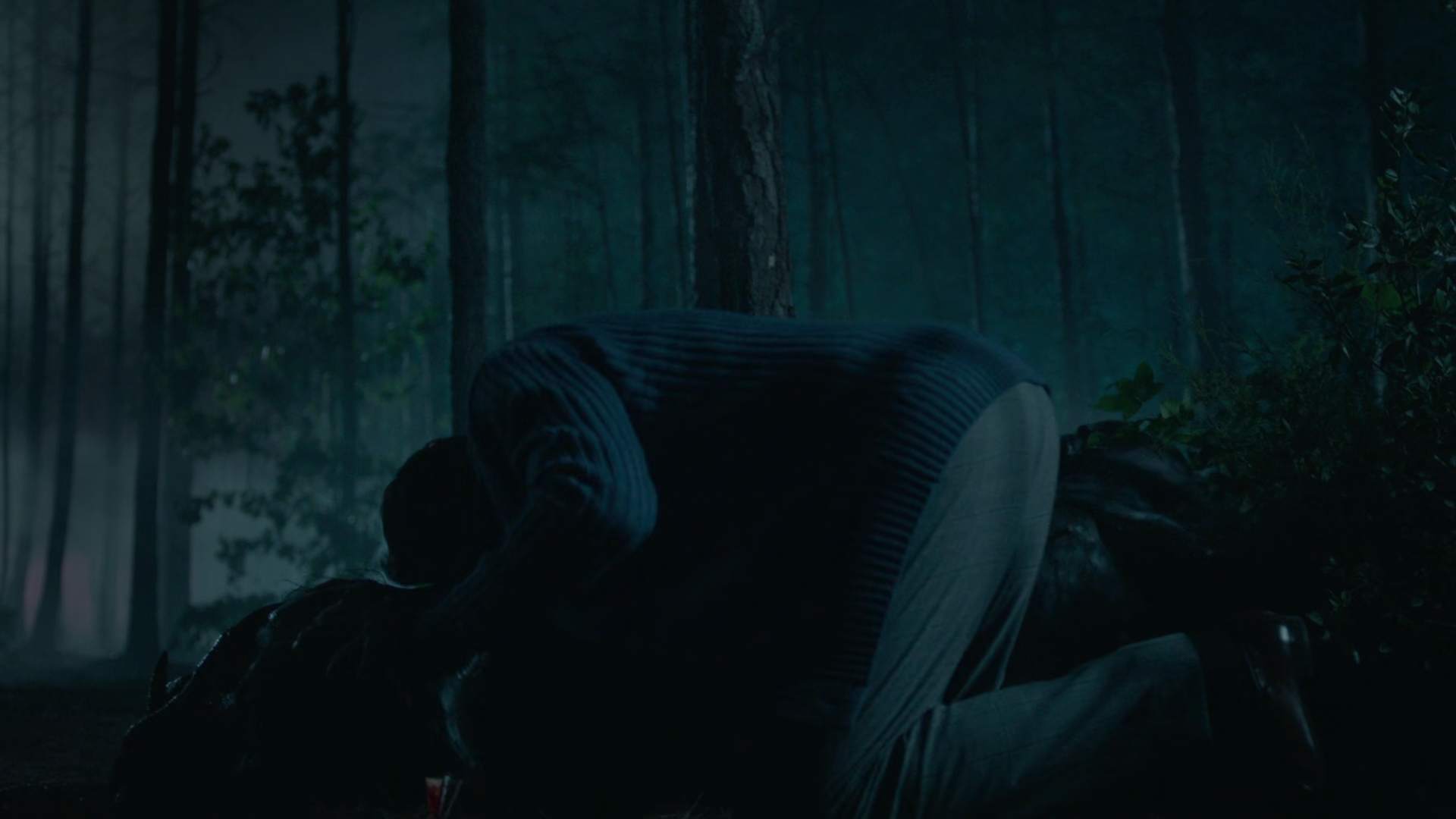 vampirediariesworld-dot-nl_Legacies2x03YouRemindMeofSomeoneIUsedtoKnow02372.jpg