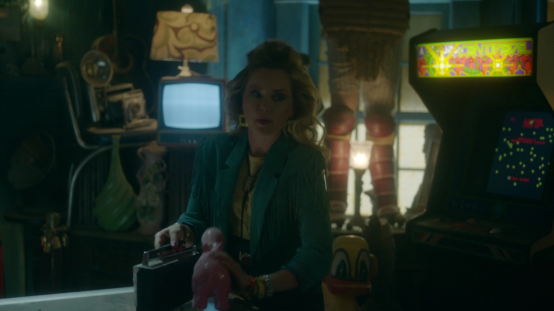 vampirediariesworld-dot-nl_Legacies2x05ScrewEndgame00498.jpg vampirediariesworld-dot-nl_Legacies2x05ScrewEndgame00498.jpg