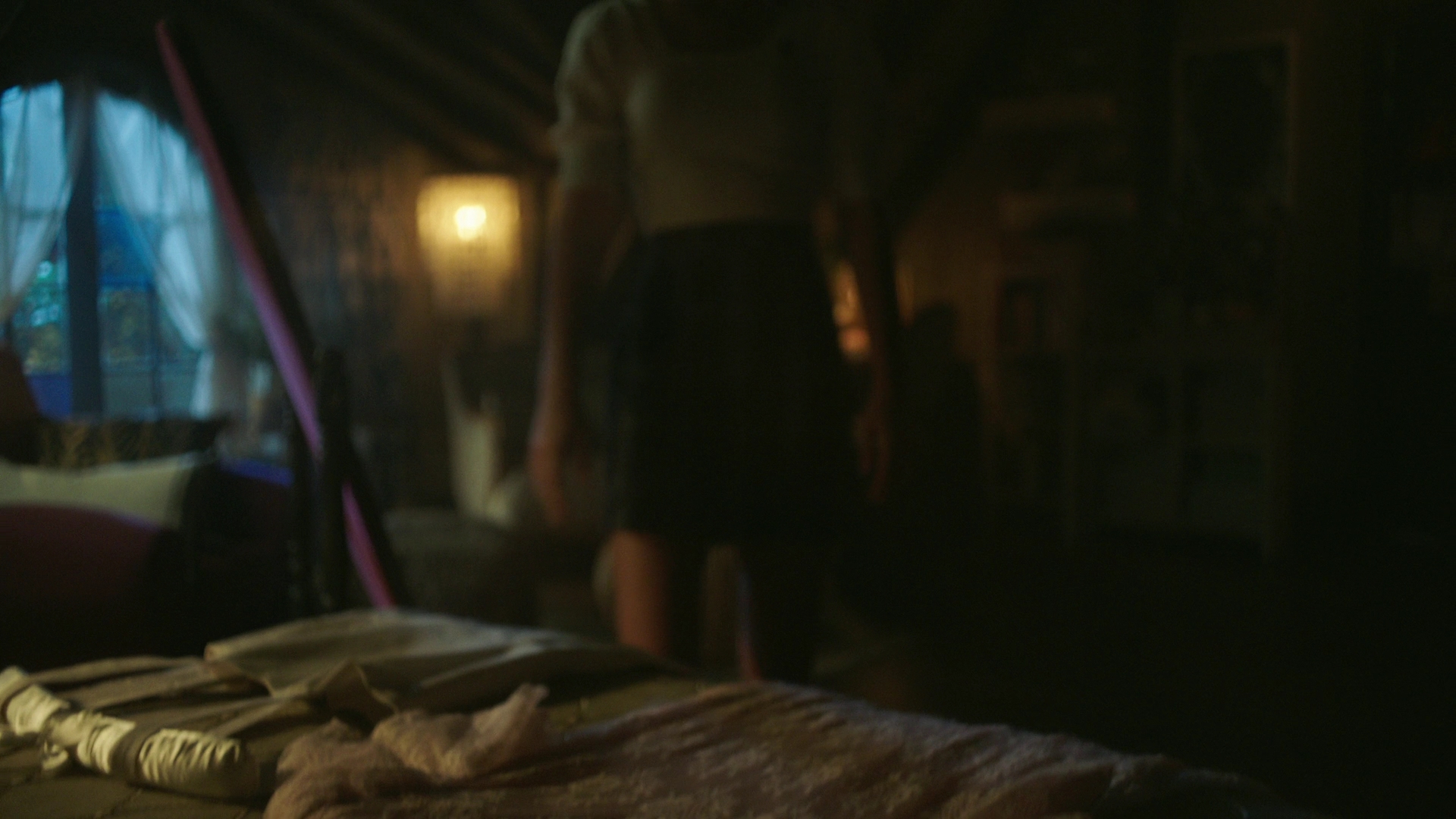 vampirediariesworld-dot-nl_Legacies2x05ScrewEndgame01077.jpg
