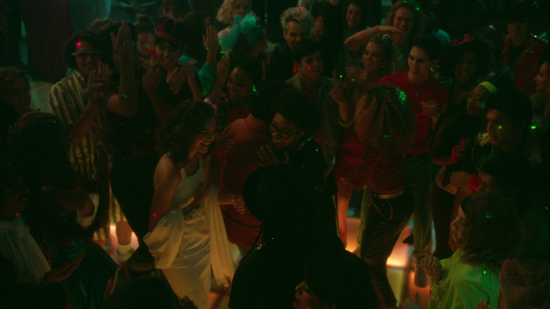 vampirediariesworld-dot-nl_Legacies2x05ScrewEndgame01465.jpg