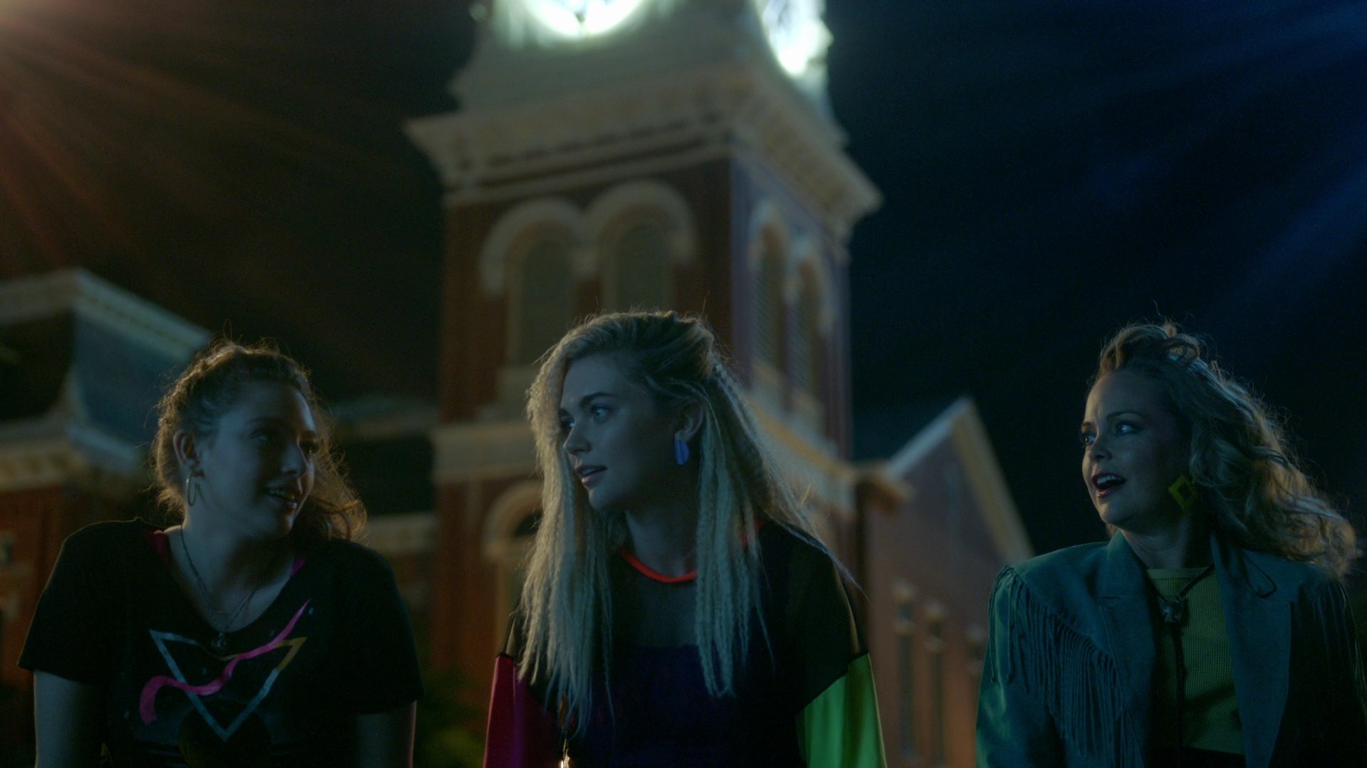vampirediariesworld-dot-nl_Legacies2x05ScrewEndgame01730.jpg