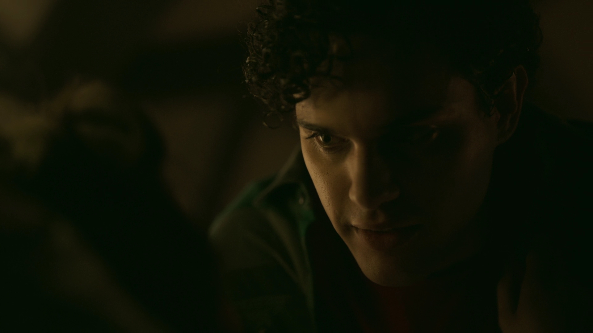 vampirediariesworld-dot-nl_Legacies2x05ScrewEndgame01908.jpg