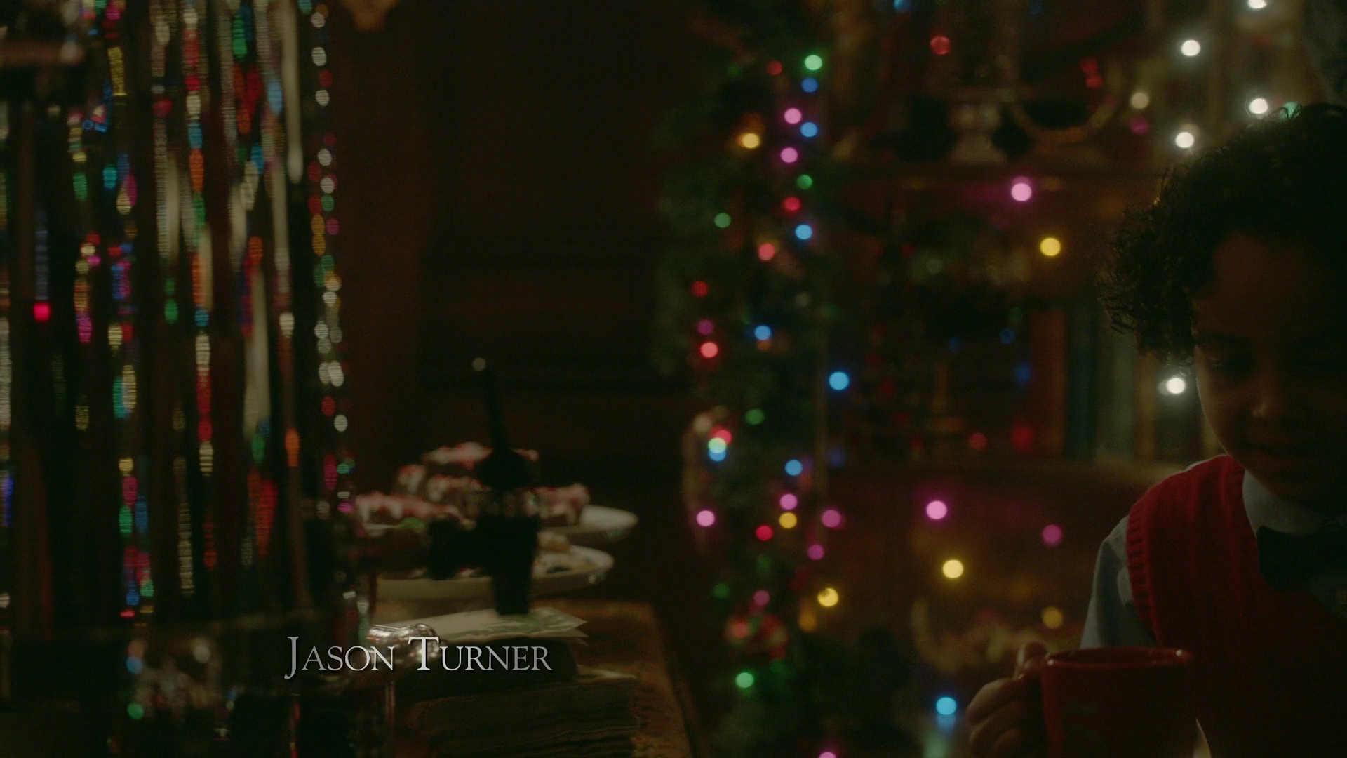 VampireDiariesWorld-dot-nl_Legacies2x08ThisChristmasIsSuprisinglyViolent0210.jpg