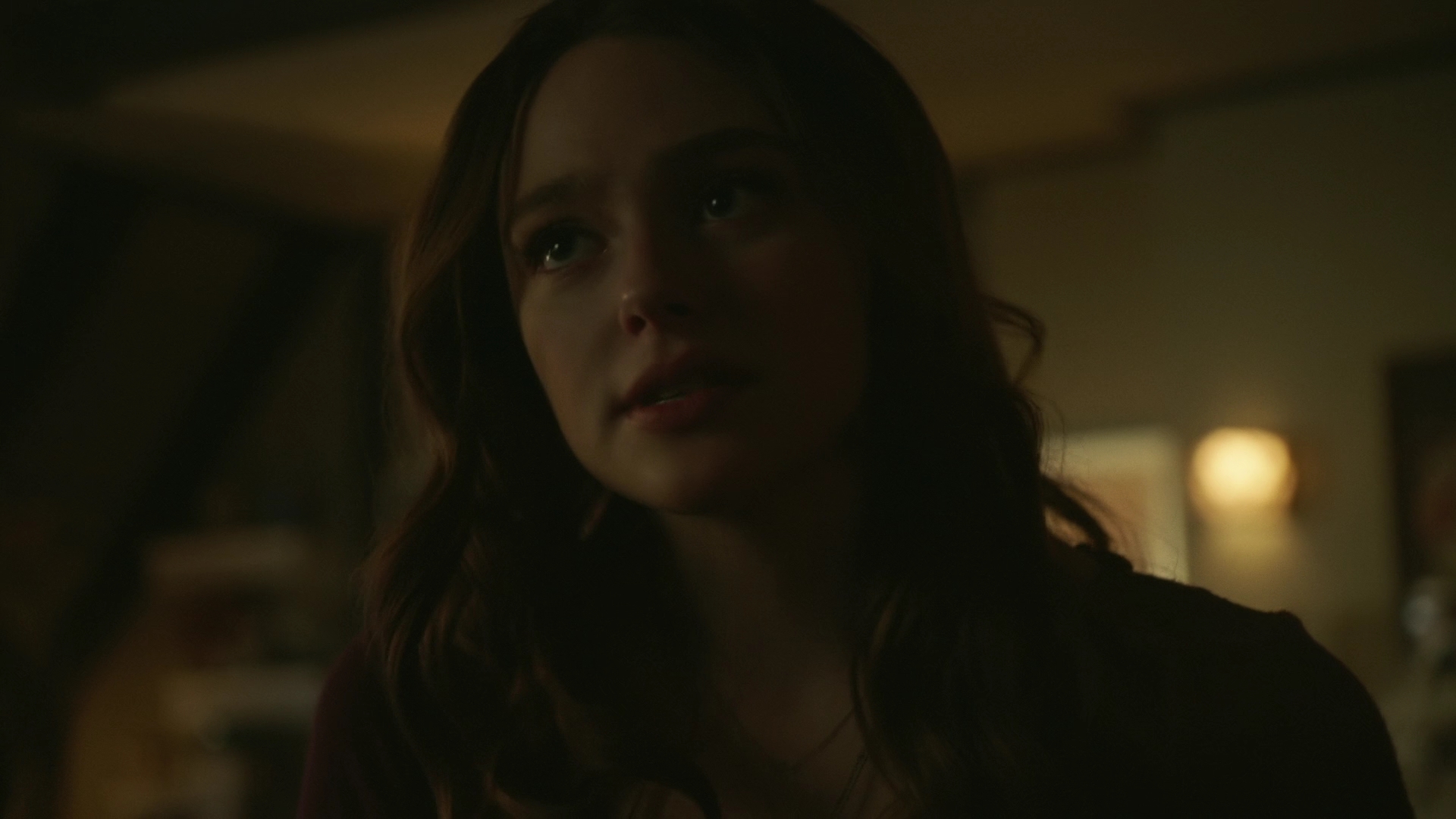 VampireDiariesWorld-dot-nl_Legacies2x08ThisChristmasIsSuprisinglyViolent0263.jpg