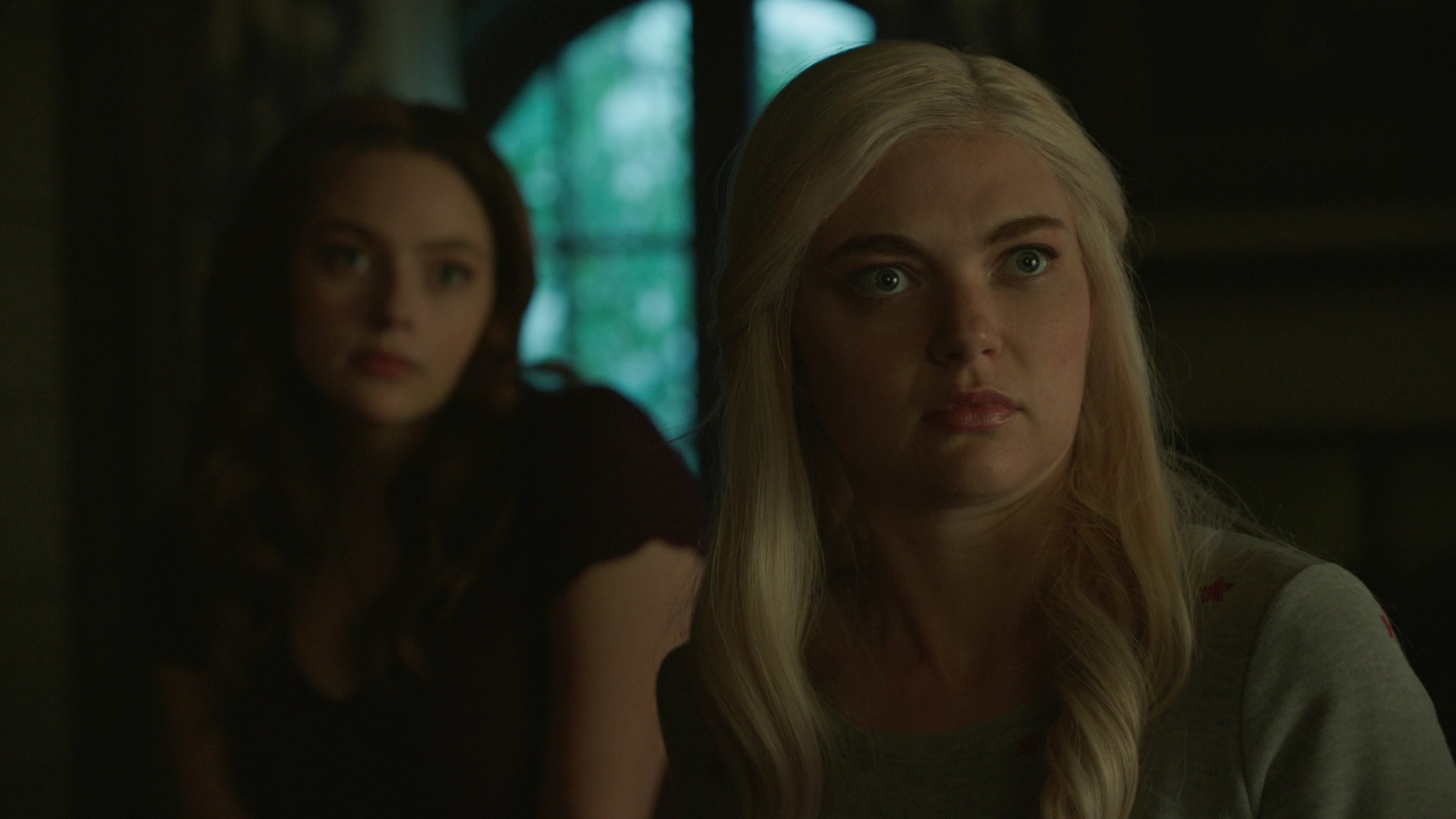 VampireDiariesWorld-dot-nl_Legacies2x08ThisChristmasIsSuprisinglyViolent0319.jpg
