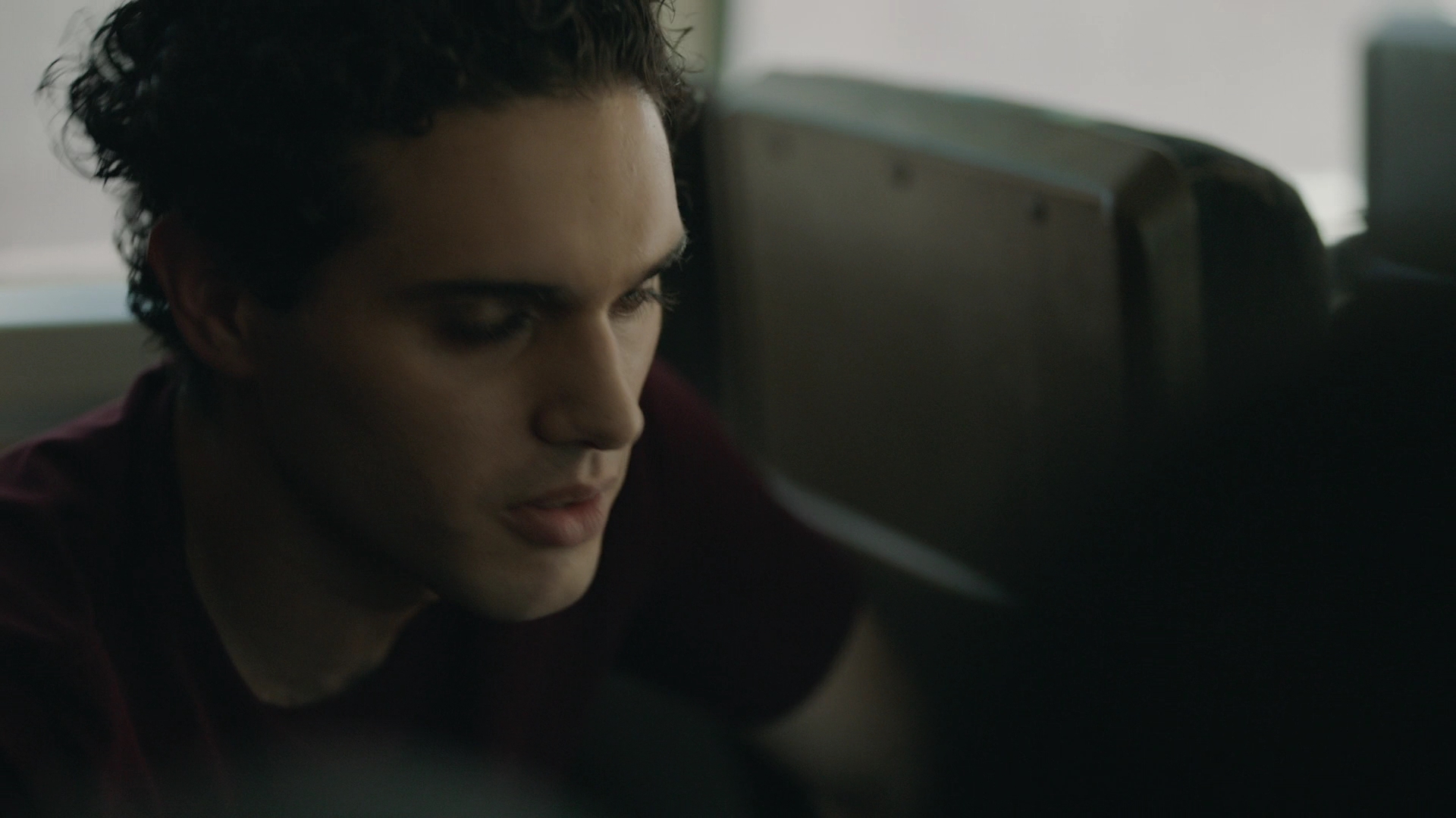 VampireDiariesWorld-dot-nl_Legacies2x08ThisChristmasIsSuprisinglyViolent0362.jpg