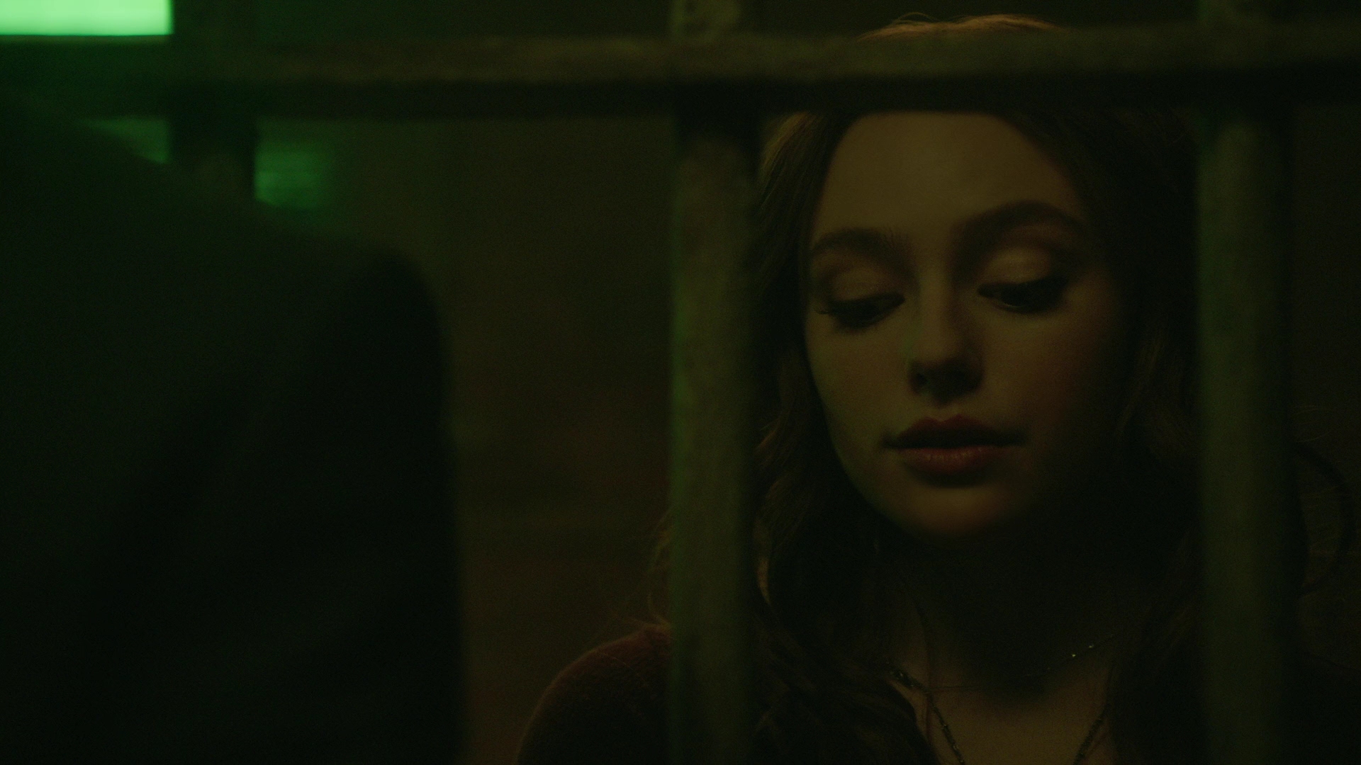 VampireDiariesWorld-dot-nl_Legacies2x08ThisChristmasIsSuprisinglyViolent0506.jpg VampireDiariesWorld-dot-nl_Legacies2x08ThisChristmasIsSuprisinglyViolent0506.jpg