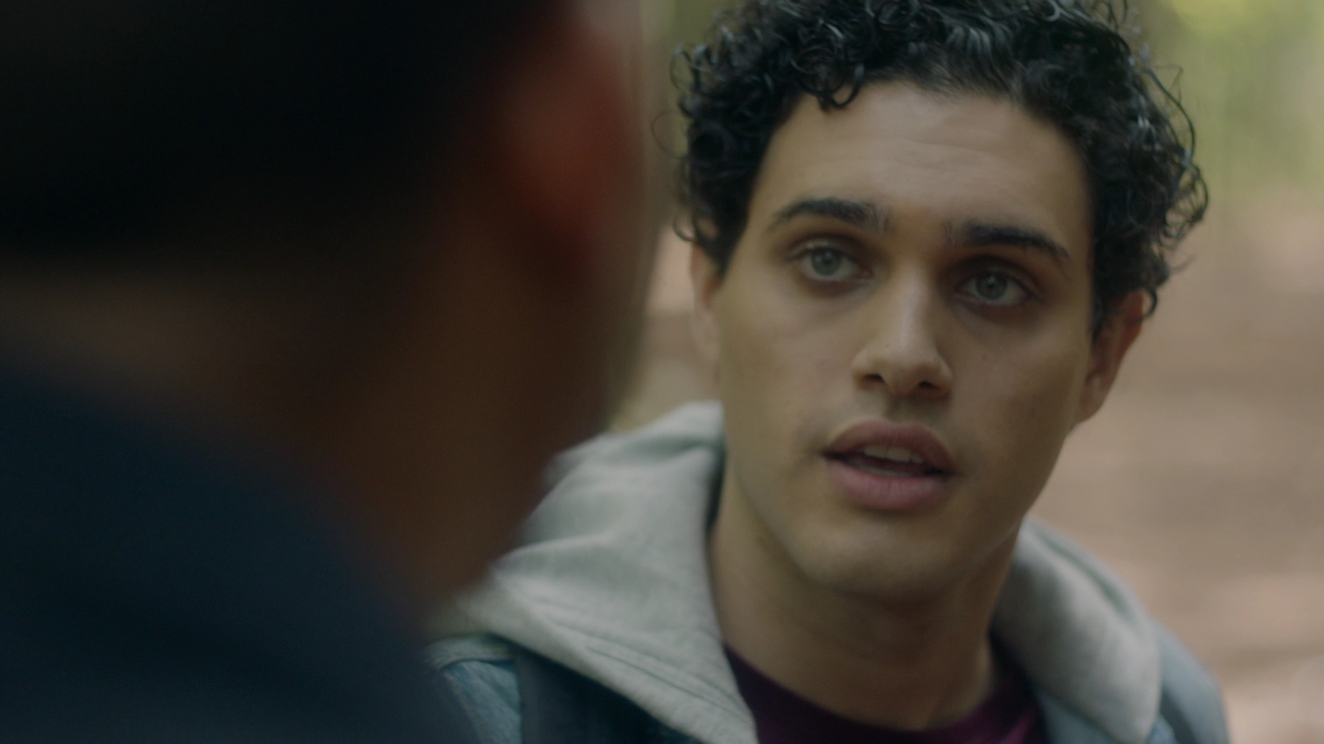 VampireDiariesWorld-dot-nl_Legacies2x08ThisChristmasIsSuprisinglyViolent0581.jpg