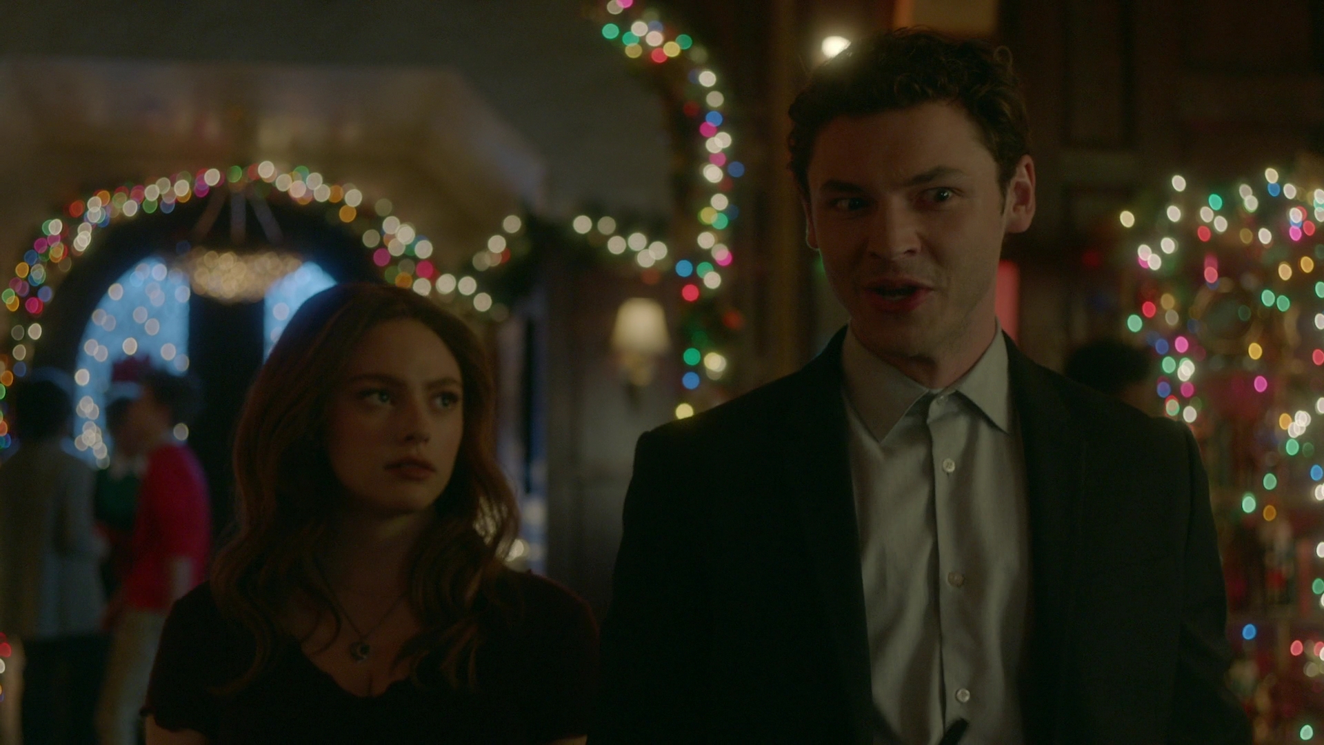 VampireDiariesWorld-dot-nl_Legacies2x08ThisChristmasIsSuprisinglyViolent0686.jpg VampireDiariesWorld-dot-nl_Legacies2x08ThisChristmasIsSuprisinglyViolent0686.jpg