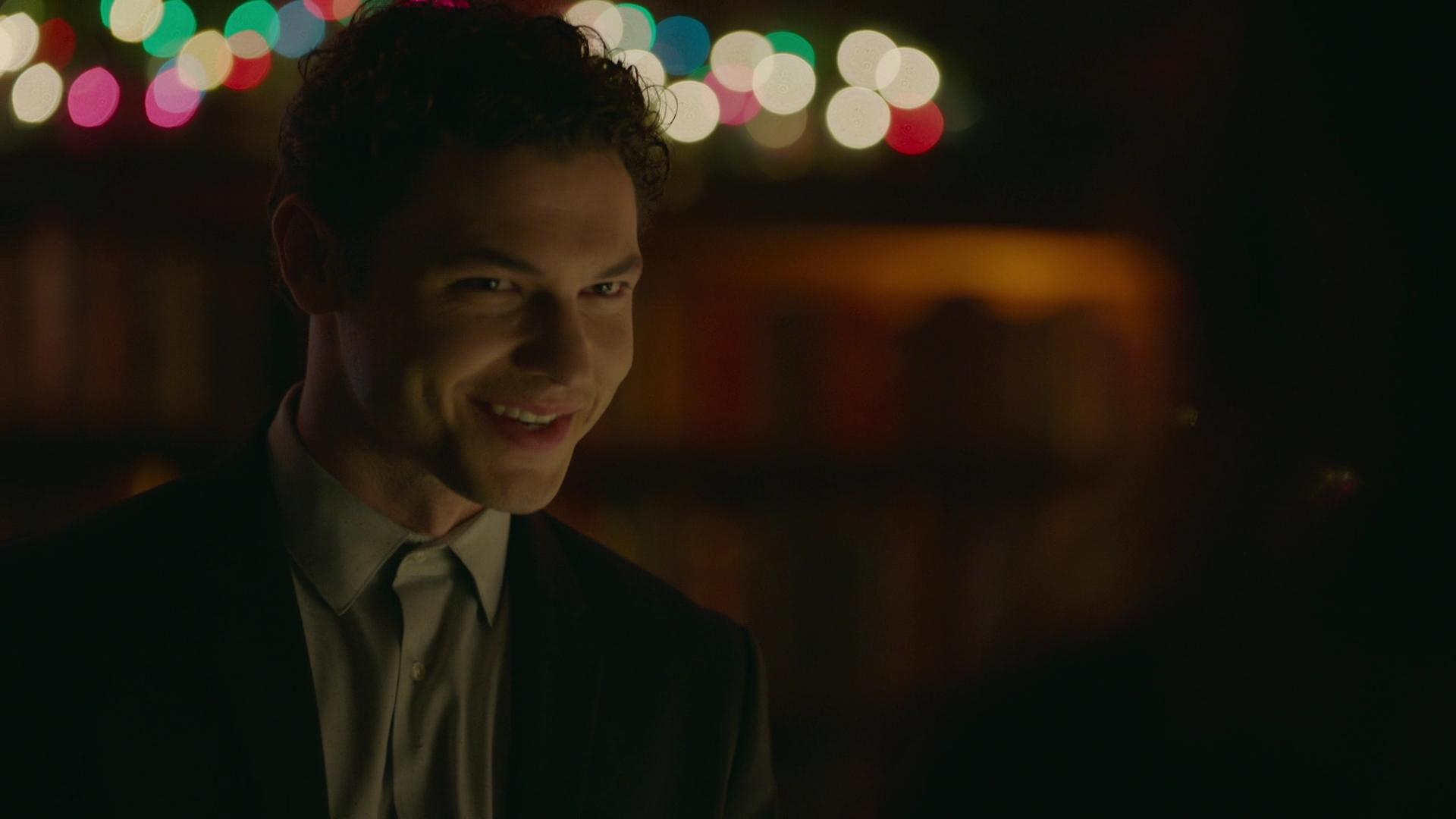 VampireDiariesWorld-dot-nl_Legacies2x08ThisChristmasIsSuprisinglyViolent0730.jpg
