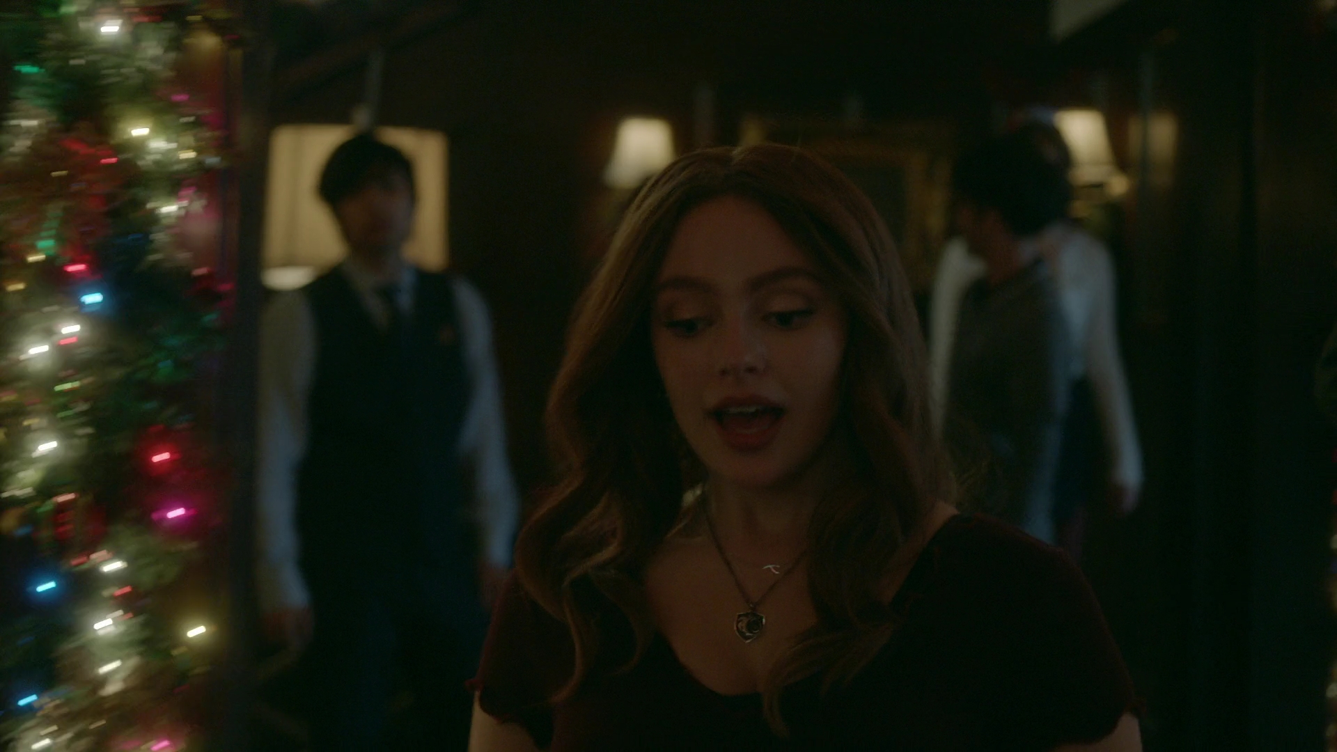 VampireDiariesWorld-dot-nl_Legacies2x08ThisChristmasIsSuprisinglyViolent0901.jpg VampireDiariesWorld-dot-nl_Legacies2x08ThisChristmasIsSuprisinglyViolent0901.jpg