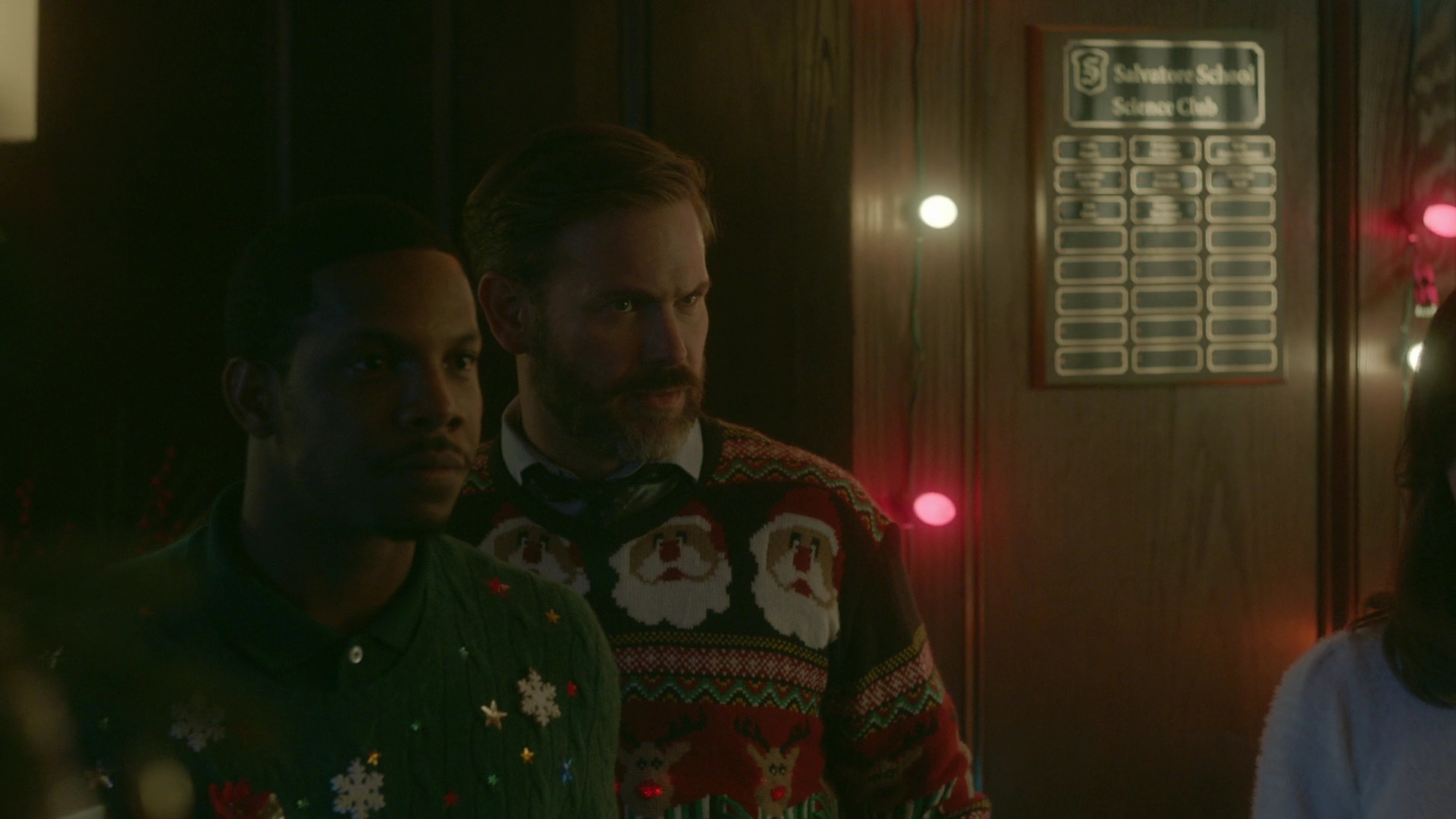 VampireDiariesWorld-dot-nl_Legacies2x08ThisChristmasIsSuprisinglyViolent0934.jpg VampireDiariesWorld-dot-nl_Legacies2x08ThisChristmasIsSuprisinglyViolent0934.jpg