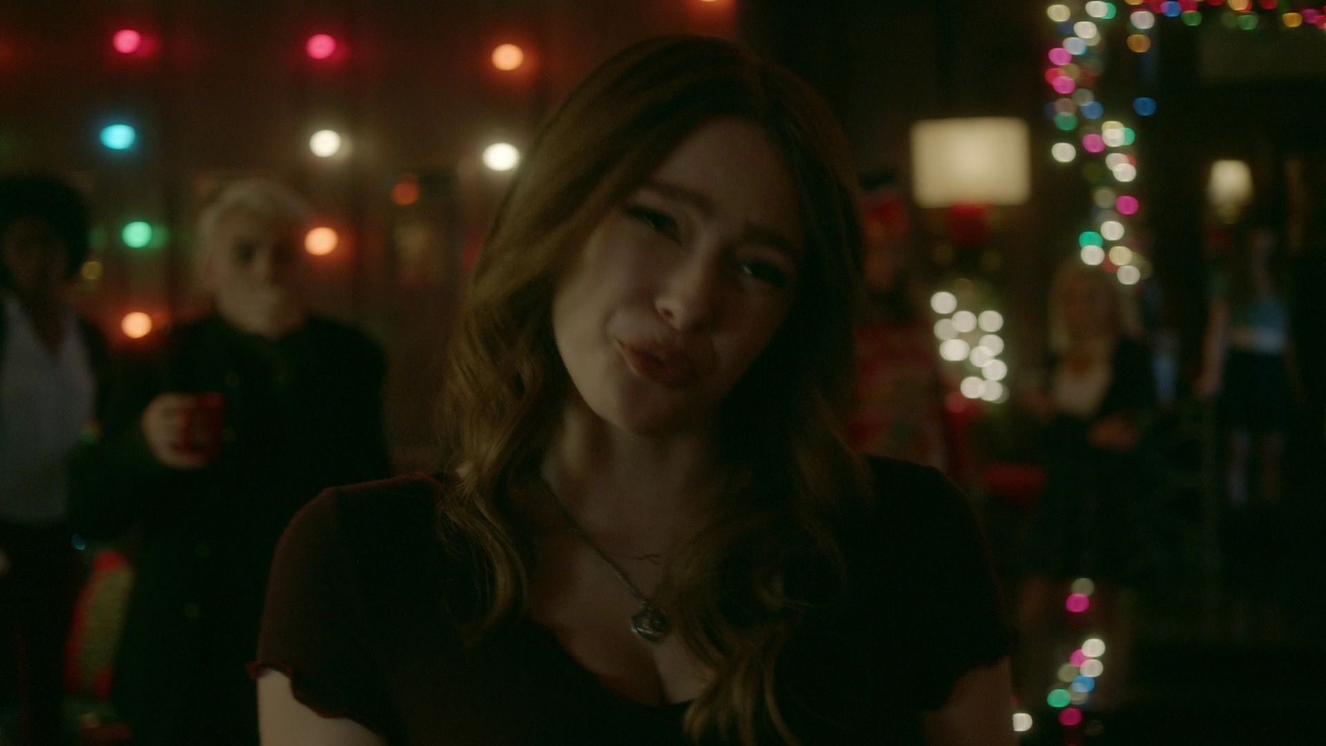 VampireDiariesWorld-dot-nl_Legacies2x08ThisChristmasIsSuprisinglyViolent0937.jpg VampireDiariesWorld-dot-nl_Legacies2x08ThisChristmasIsSuprisinglyViolent0937.jpg