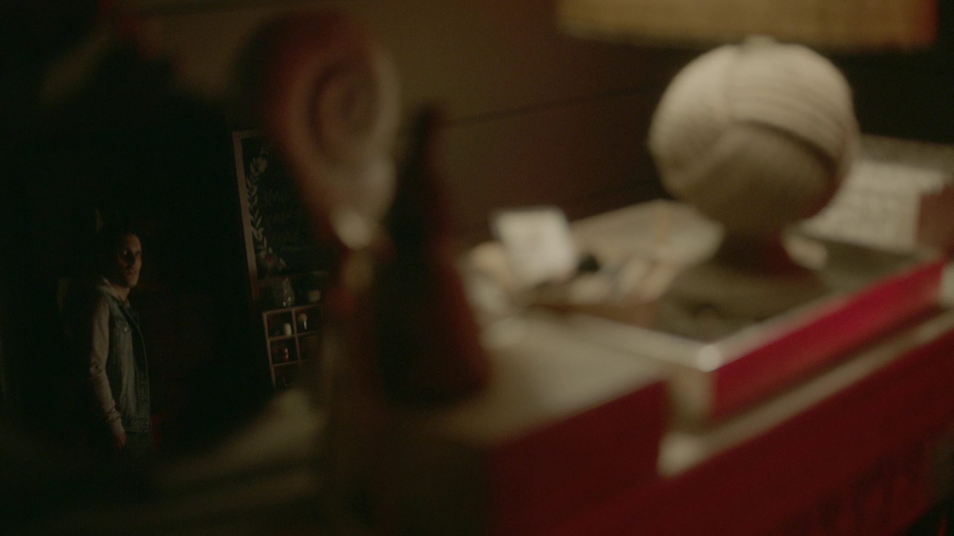 VampireDiariesWorld-dot-nl_Legacies2x08ThisChristmasIsSuprisinglyViolent2227.jpg
