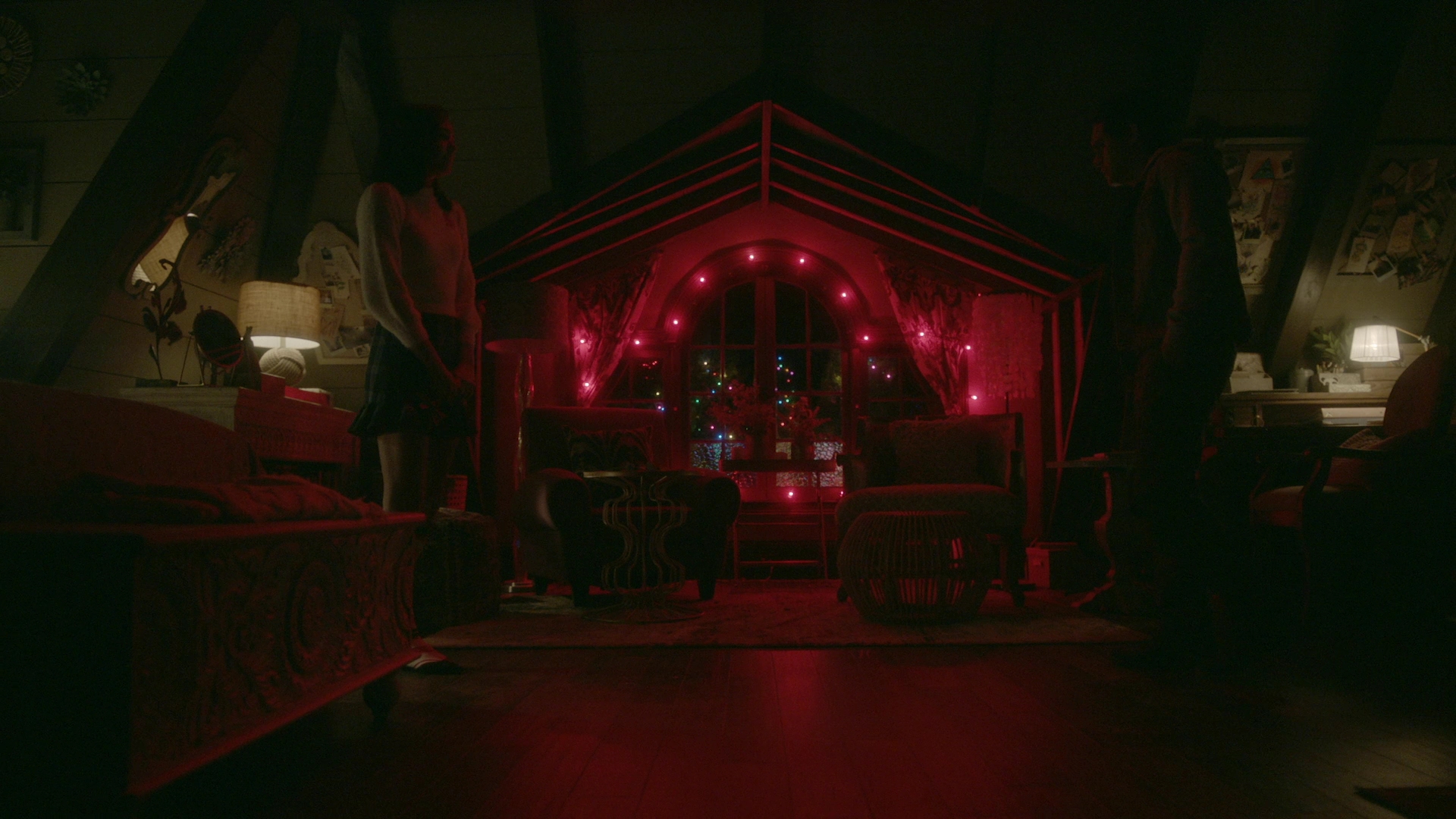 VampireDiariesWorld-dot-nl_Legacies2x08ThisChristmasIsSuprisinglyViolent2239.jpg VampireDiariesWorld-dot-nl_Legacies2x08ThisChristmasIsSuprisinglyViolent2239.jpg