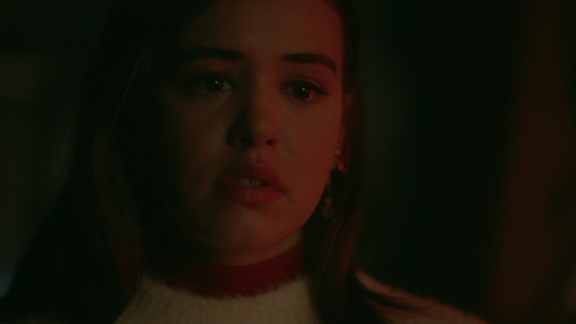 VampireDiariesWorld-dot-nl_Legacies2x08ThisChristmasIsSuprisinglyViolent2248.jpg