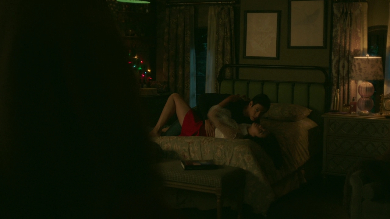 VampireDiariesWorld-dot-nl_Legacies2x10ThisisWhyWeDontEntrustPlanstoMuppetBabies0188.jpg
