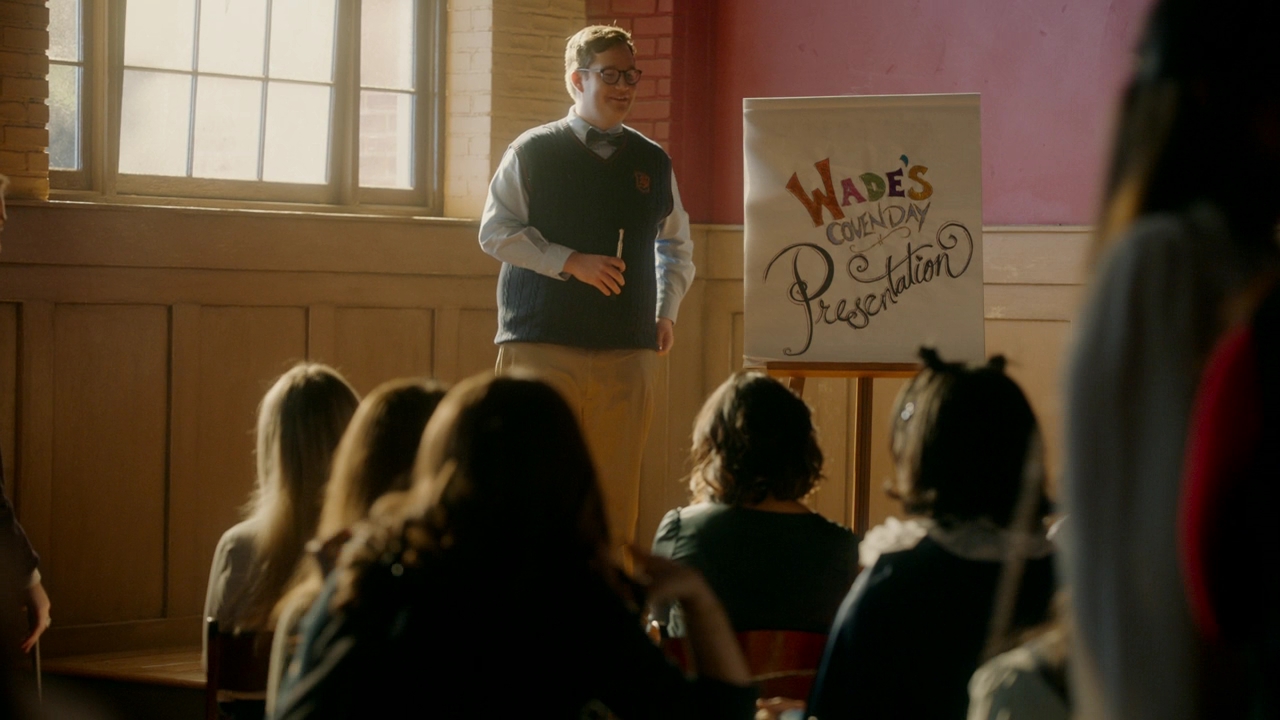 VampireDiariesWorld-dot-nl_Legacies2x10ThisisWhyWeDontEntrustPlanstoMuppetBabies0577.jpg