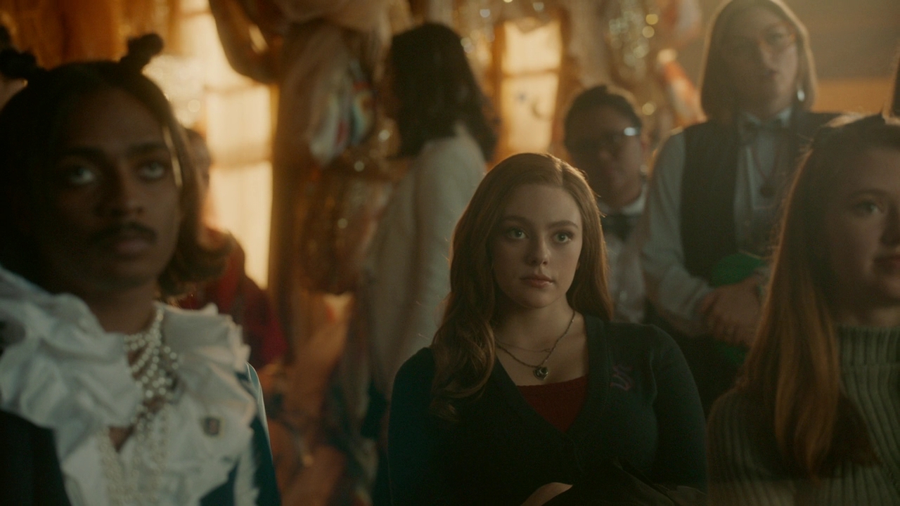VampireDiariesWorld-dot-nl_Legacies2x10ThisisWhyWeDontEntrustPlanstoMuppetBabies0578.jpg