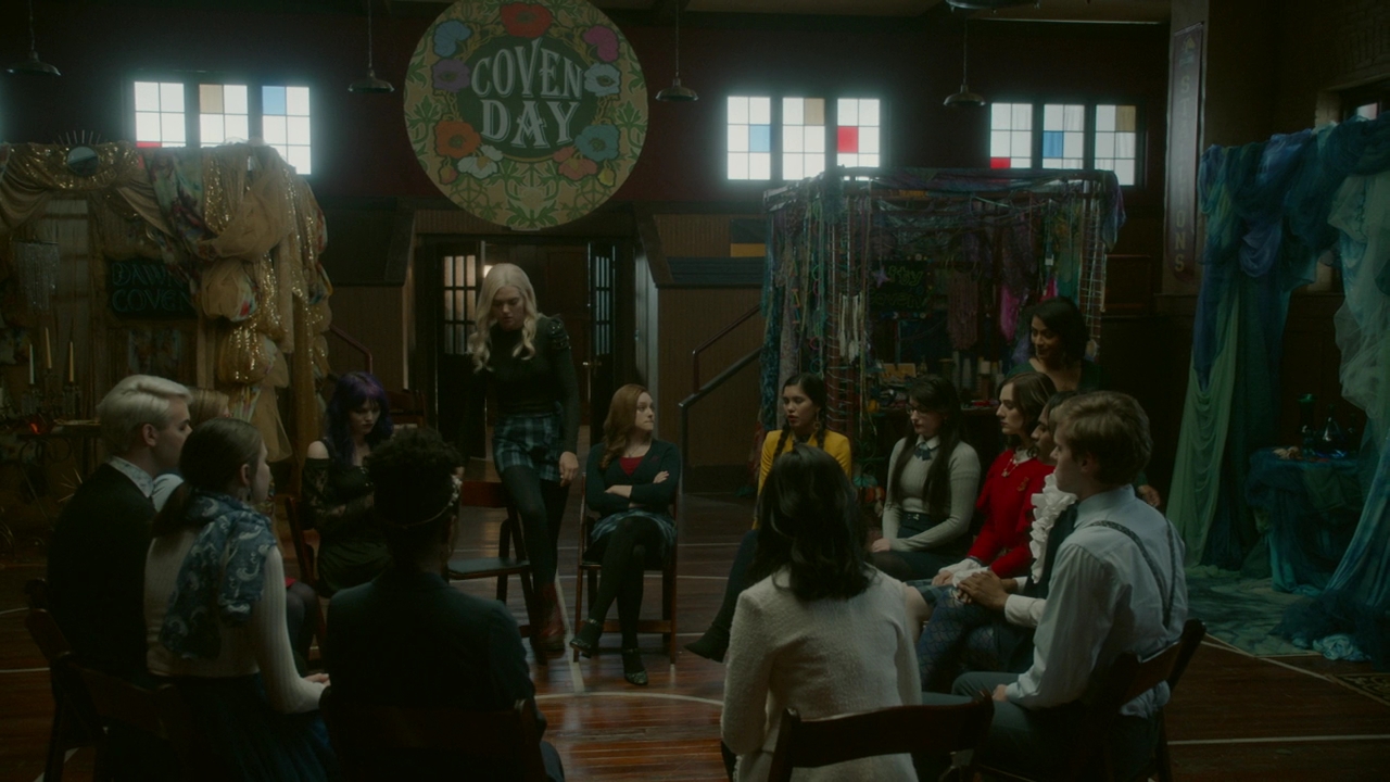 VampireDiariesWorld-dot-nl_Legacies2x10ThisisWhyWeDontEntrustPlanstoMuppetBabies0857.jpg VampireDiariesWorld-dot-nl_Legacies2x10ThisisWhyWeDontEntrustPlanstoMuppetBabies0857.jpg