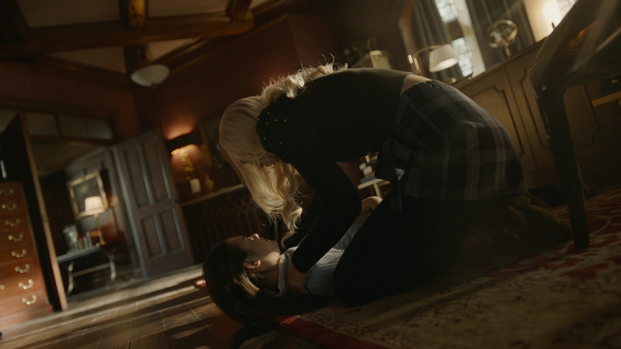 VampireDiariesWorld-dot-nl_Legacies2x10ThisisWhyWeDontEntrustPlanstoMuppetBabies1395.jpg