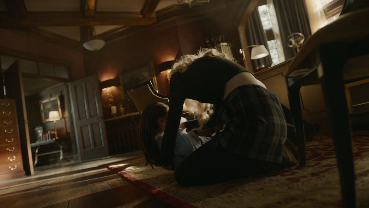 VampireDiariesWorld-dot-nl_Legacies2x10ThisisWhyWeDontEntrustPlanstoMuppetBabies1396.jpg