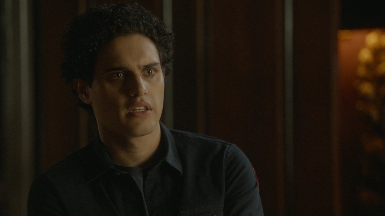 VampireDiariesWorld-dot-nl_Legacies2x10ThisisWhyWeDontEntrustPlanstoMuppetBabies1402.jpg