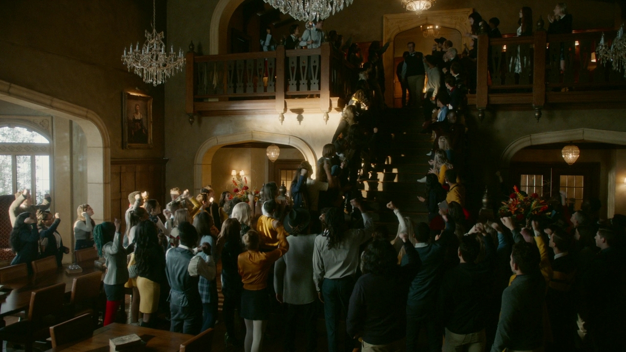 VampireDiariesWorld-dot-nl_Legacies2x10ThisisWhyWeDontEntrustPlanstoMuppetBabies1506.jpg