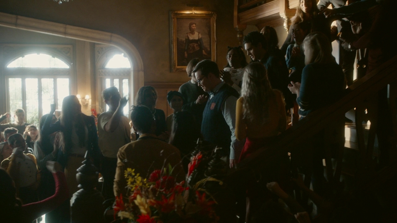 VampireDiariesWorld-dot-nl_Legacies2x10ThisisWhyWeDontEntrustPlanstoMuppetBabies1521.jpg