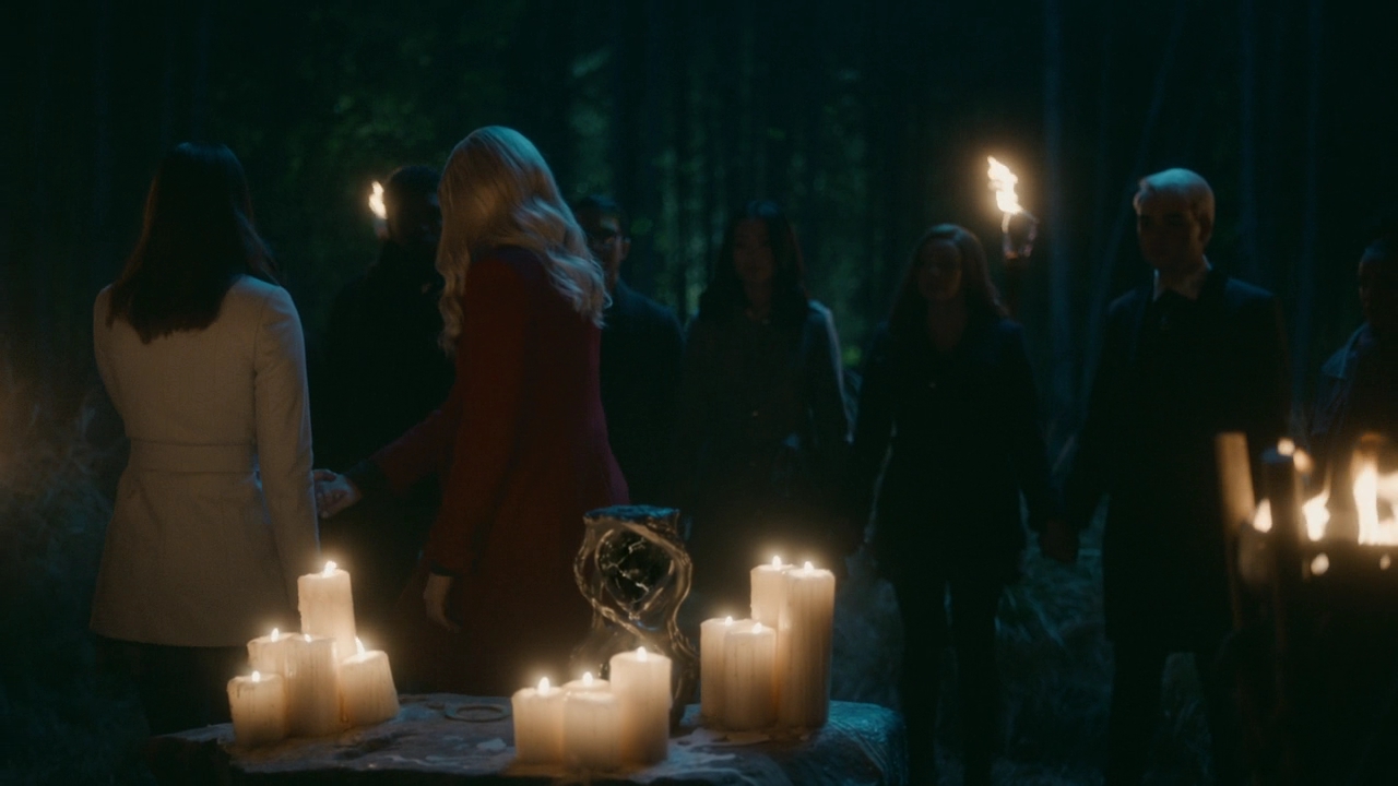 VampireDiariesWorld-dot-nl_Legacies2x10ThisisWhyWeDontEntrustPlanstoMuppetBabies1843.jpg