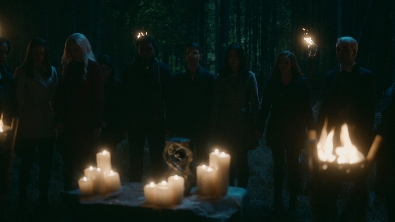VampireDiariesWorld-dot-nl_Legacies2x10ThisisWhyWeDontEntrustPlanstoMuppetBabies1845.jpg