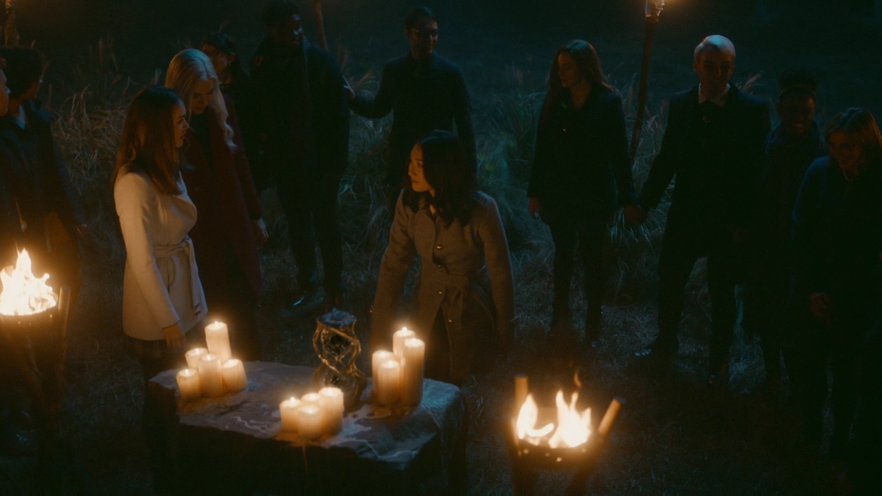 VampireDiariesWorld-dot-nl_Legacies2x10ThisisWhyWeDontEntrustPlanstoMuppetBabies1882.jpg