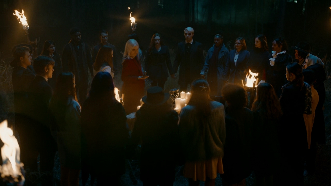 VampireDiariesWorld-dot-nl_Legacies2x10ThisisWhyWeDontEntrustPlanstoMuppetBabies1897.jpg