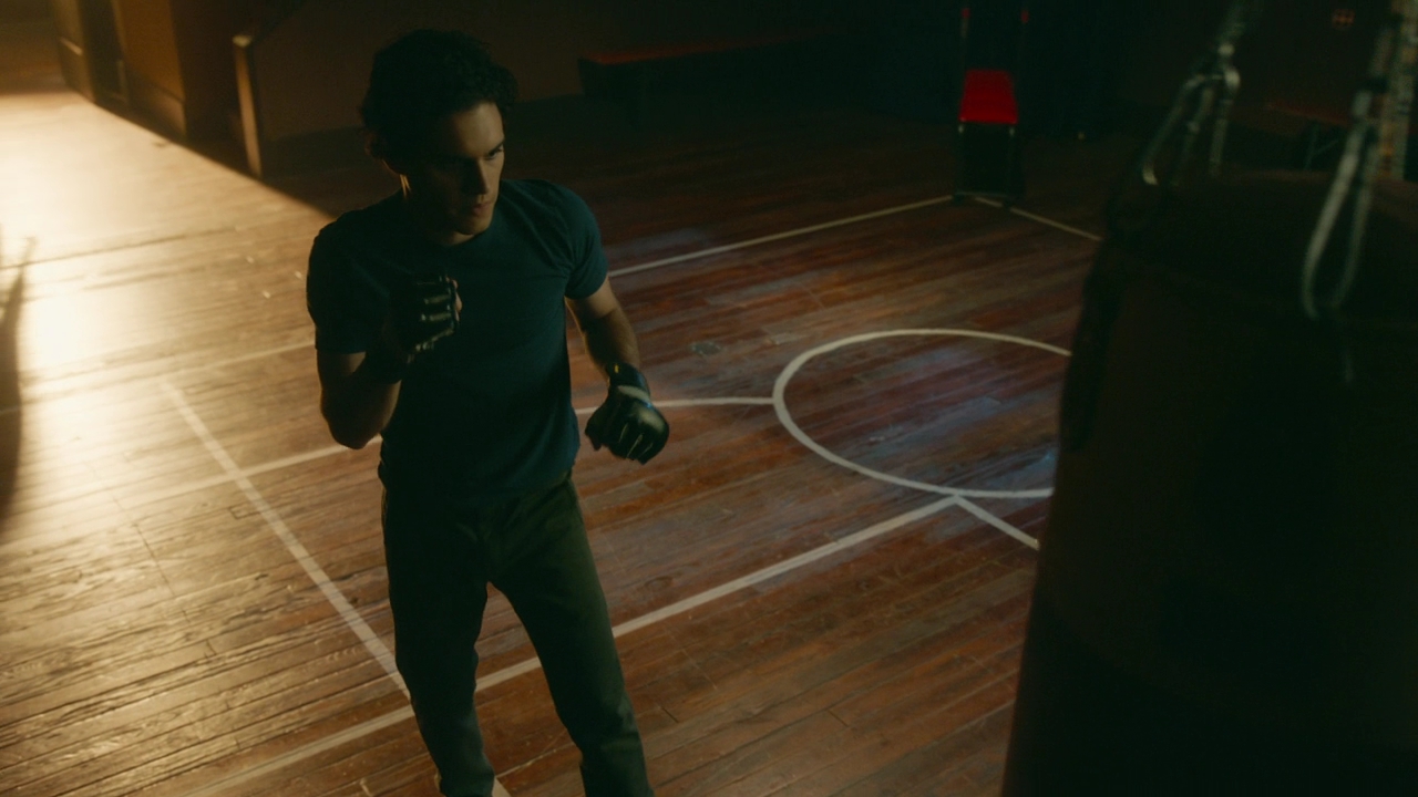VampireDiariesWorld-dot-nl_Legacies2x10ThisisWhyWeDontEntrustPlanstoMuppetBabies1951.jpg