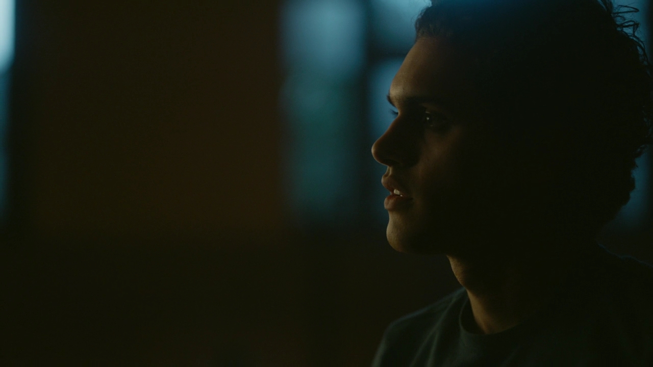 VampireDiariesWorld-dot-nl_Legacies2x10ThisisWhyWeDontEntrustPlanstoMuppetBabies1995.jpg