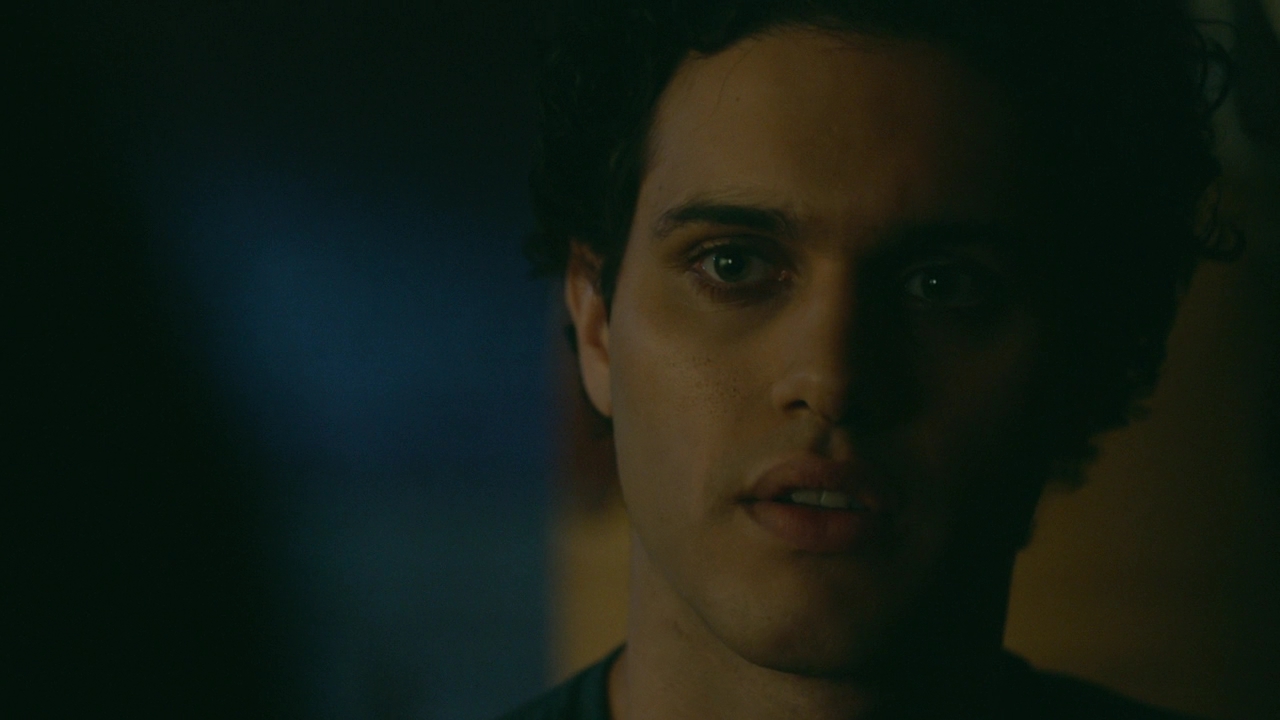 VampireDiariesWorld-dot-nl_Legacies2x10ThisisWhyWeDontEntrustPlanstoMuppetBabies2003.jpg