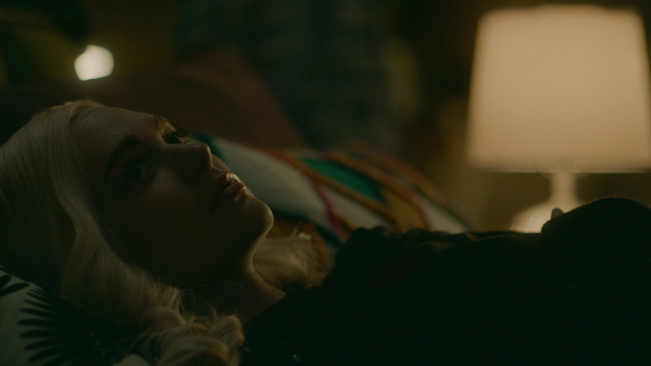 VampireDiariesWorld-dot-nl_Legacies2x10ThisisWhyWeDontEntrustPlanstoMuppetBabies2101.jpg