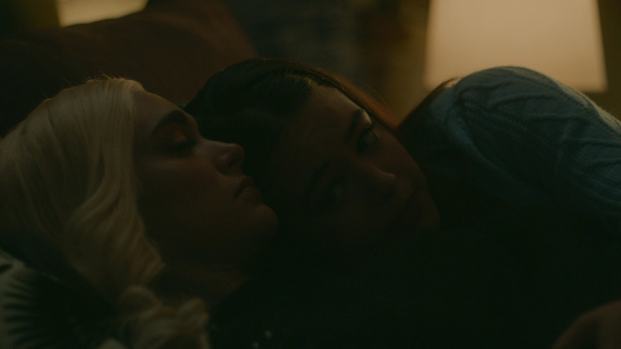 VampireDiariesWorld-dot-nl_Legacies2x10ThisisWhyWeDontEntrustPlanstoMuppetBabies2124.jpg