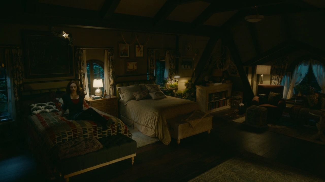 VampireDiariesWorld-dot-nl_Legacies2x10ThisisWhyWeDontEntrustPlanstoMuppetBabies2160.jpg