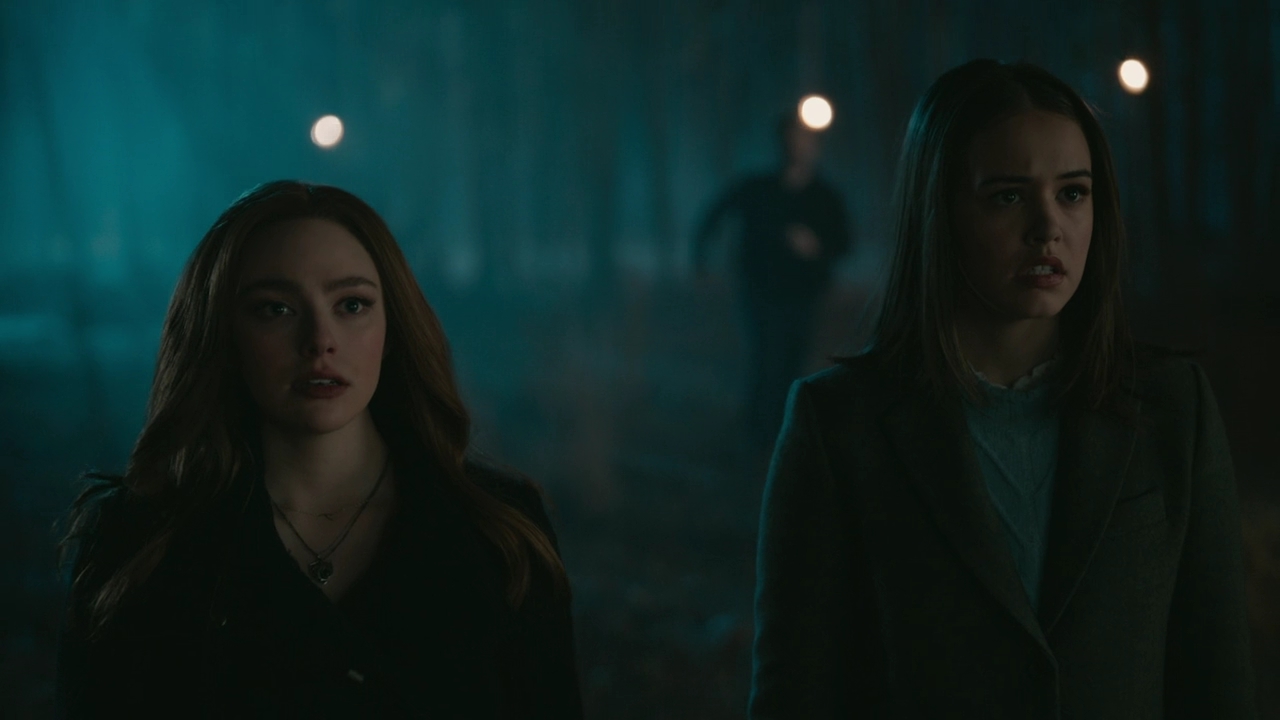 VampireDiariesWorld-dot-nl-Legacies2x13YouCantSaveThemAll1920.jpg