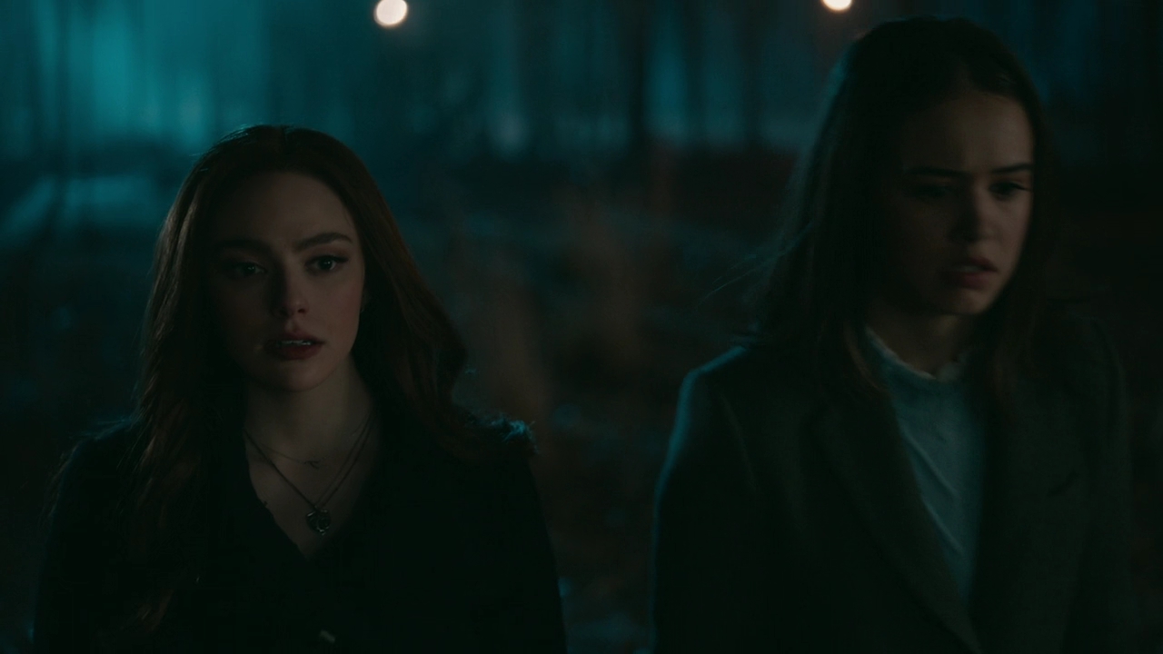 VampireDiariesWorld-dot-nl-Legacies2x13YouCantSaveThemAll1926.jpg