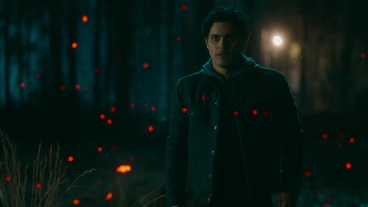 VampireDiariesWorld-dot-nl-Legacies2x13YouCantSaveThemAll1937.jpg