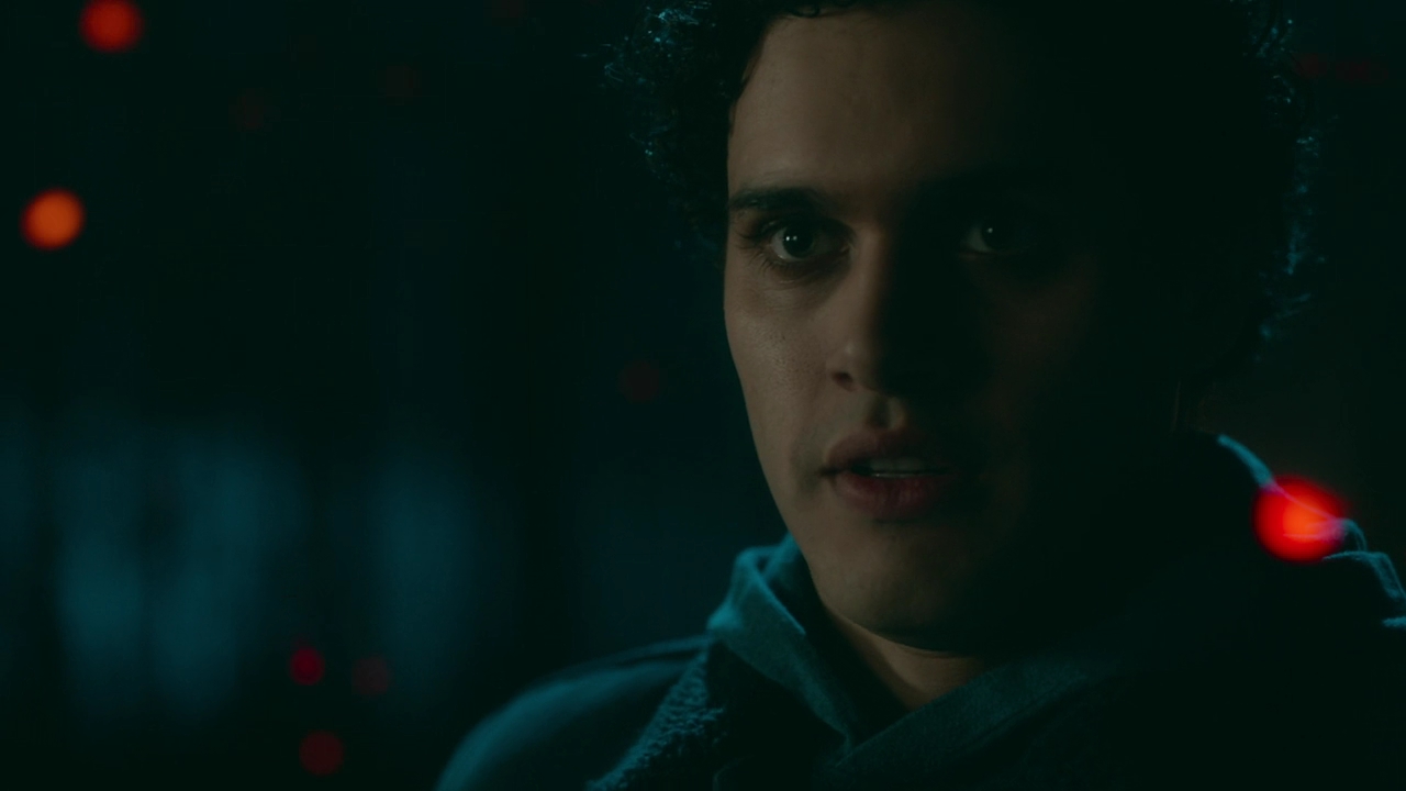 VampireDiariesWorld-dot-nl-Legacies2x13YouCantSaveThemAll1942.jpg