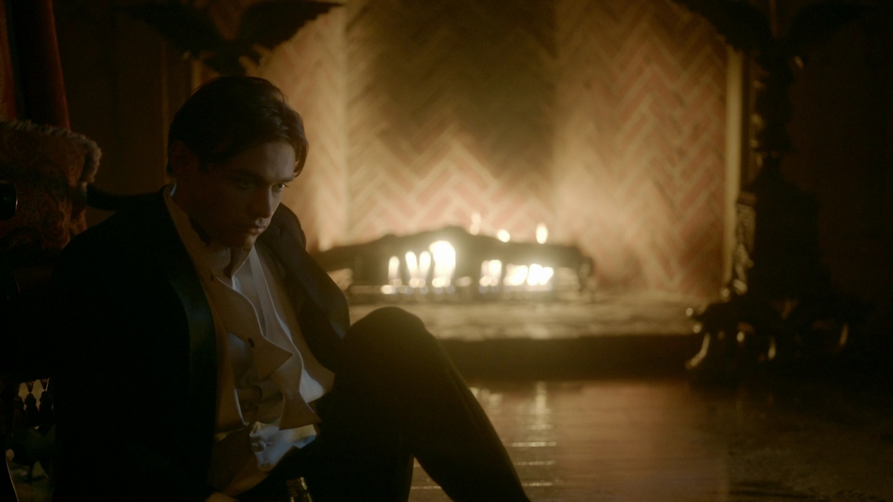 VampireDiariesWorld-dot-nl-Legacies2x13YouCantSaveThemAll2011.jpg