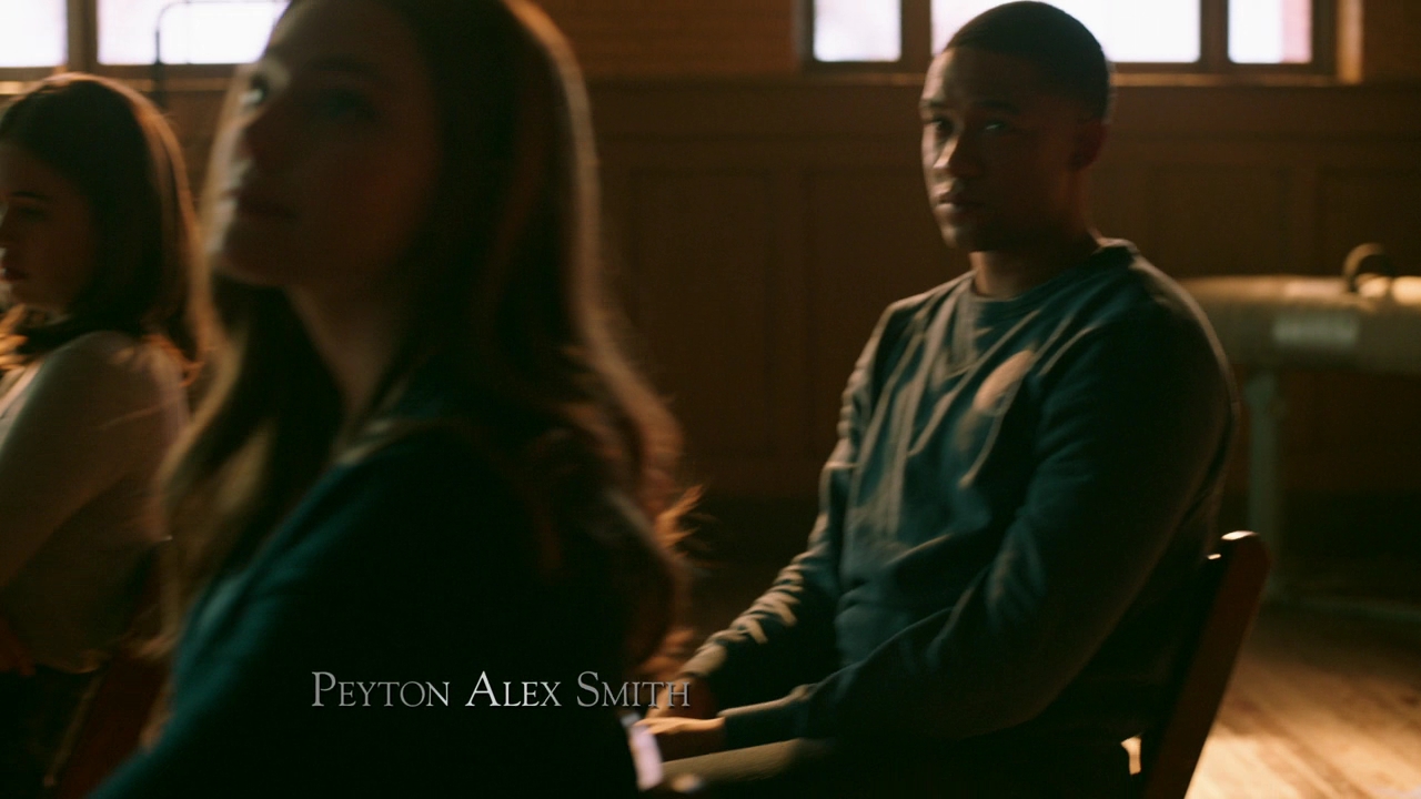 VampireDiariesWorld-dot-nl-Legacies2x14TheresaPlaceWheretheLostThingsGo0163.jpg