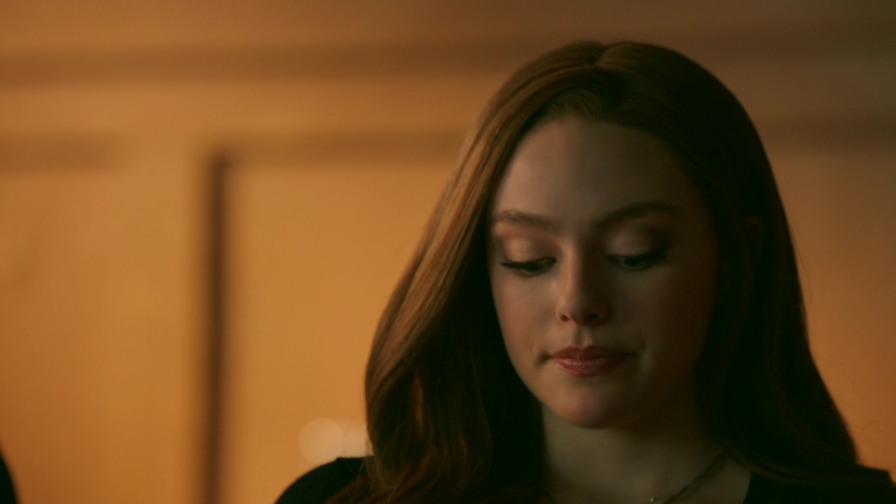 VampireDiariesWorld-dot-nl-Legacies2x14TheresaPlaceWheretheLostThingsGo0181.jpg