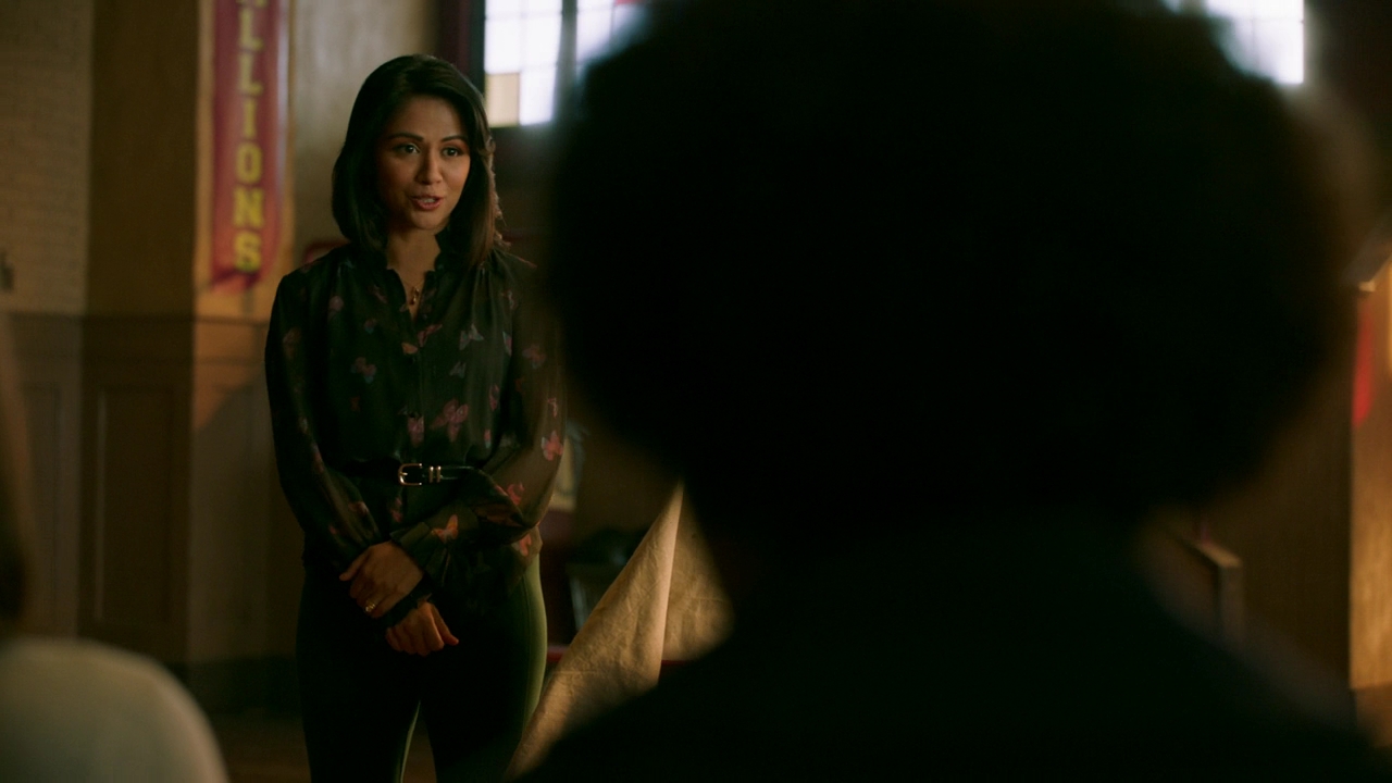 VampireDiariesWorld-dot-nl-Legacies2x14TheresaPlaceWheretheLostThingsGo0201.jpg
