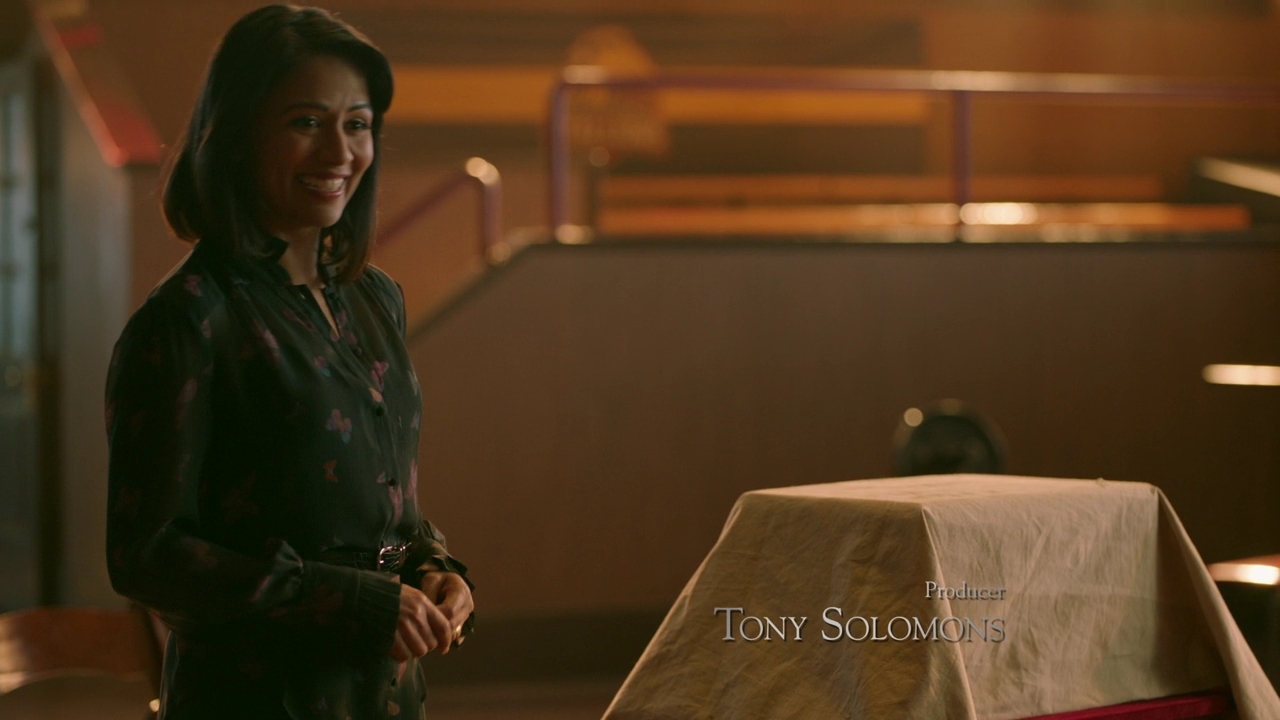 VampireDiariesWorld-dot-nl-Legacies2x14TheresaPlaceWheretheLostThingsGo0206.jpg